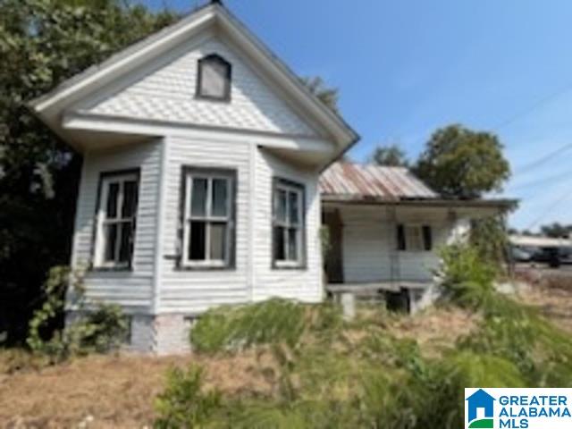 Homes for sale in Selma, AL | 409 E Jeff Davis Avenue E, Selma, AL 36701 | MLS# 21452122