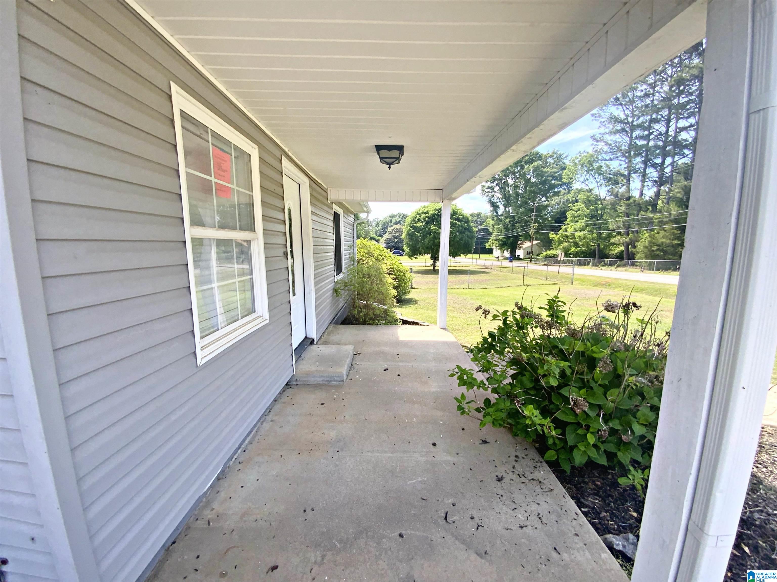 3rd image of 500 Patricia Lane, Oxford, AL 36203 | MLS# 21452130