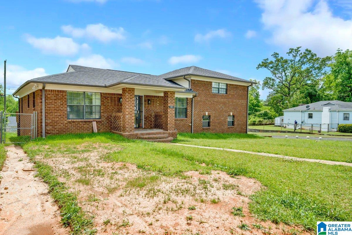 Homes for sale in Birmingham, AL | 821 51St Street, Birmingham, AL 35208 | MLS# 21452157