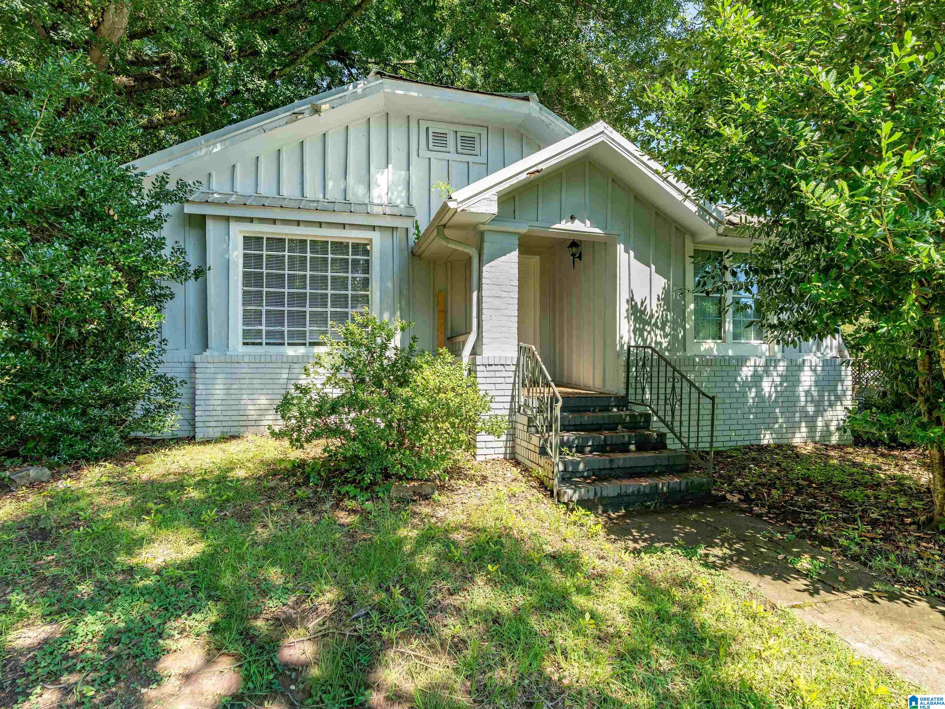 1st image of 1001 3rd Avenue, Pleasant Grove, AL 35127 | MLS# 21452166