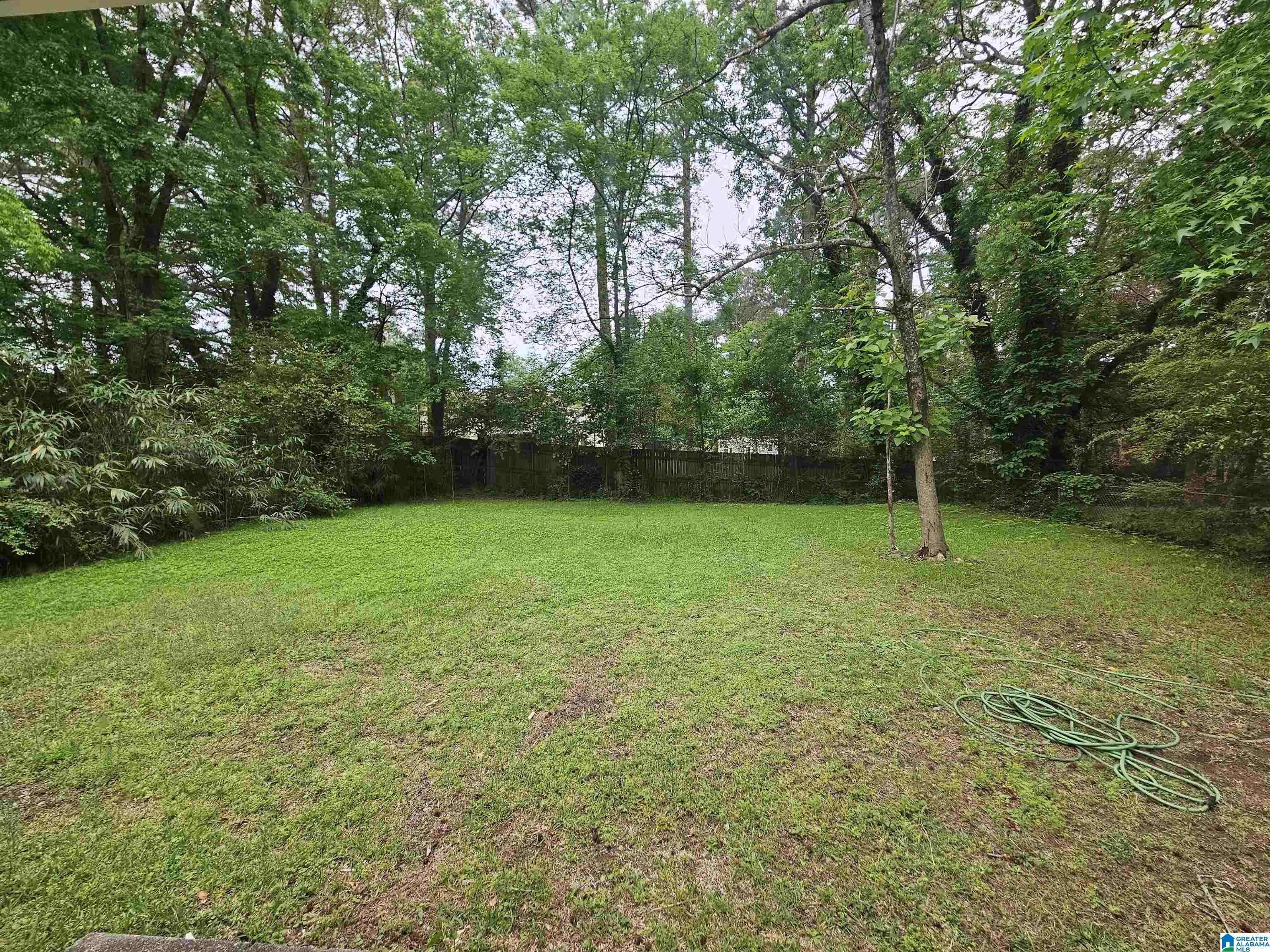 Homes for sale in Birmingham, AL | 433 Wedgeworth Road, Birmingham, AL 35215 | MLS# 21452167