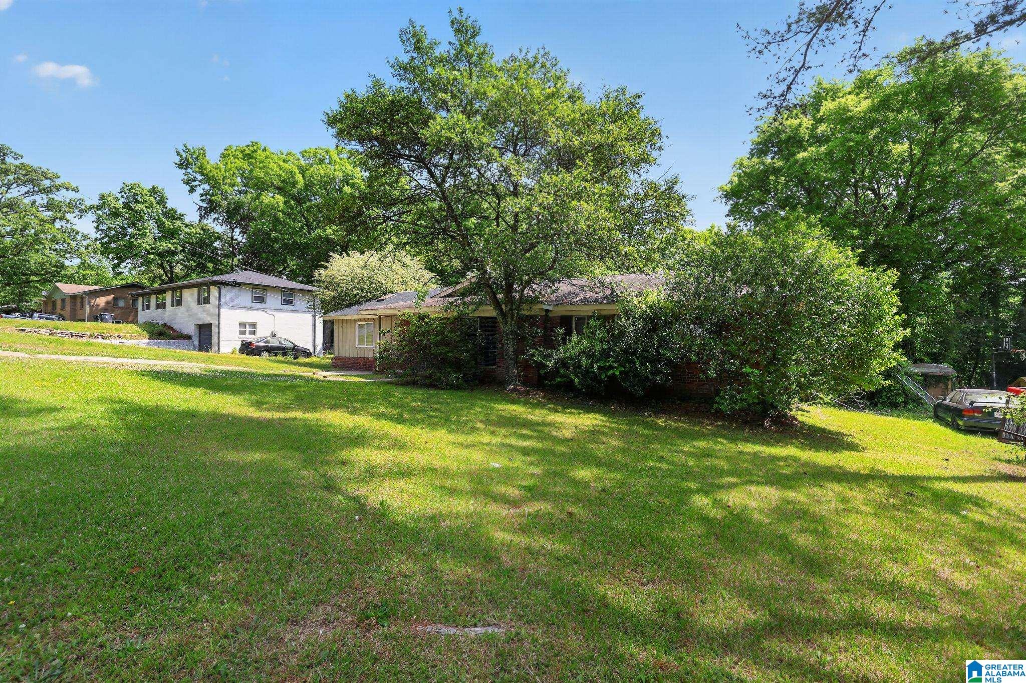 3rd image of 1625 5Th Way Nw, Center Point, AL 35215 | MLS# 21452198