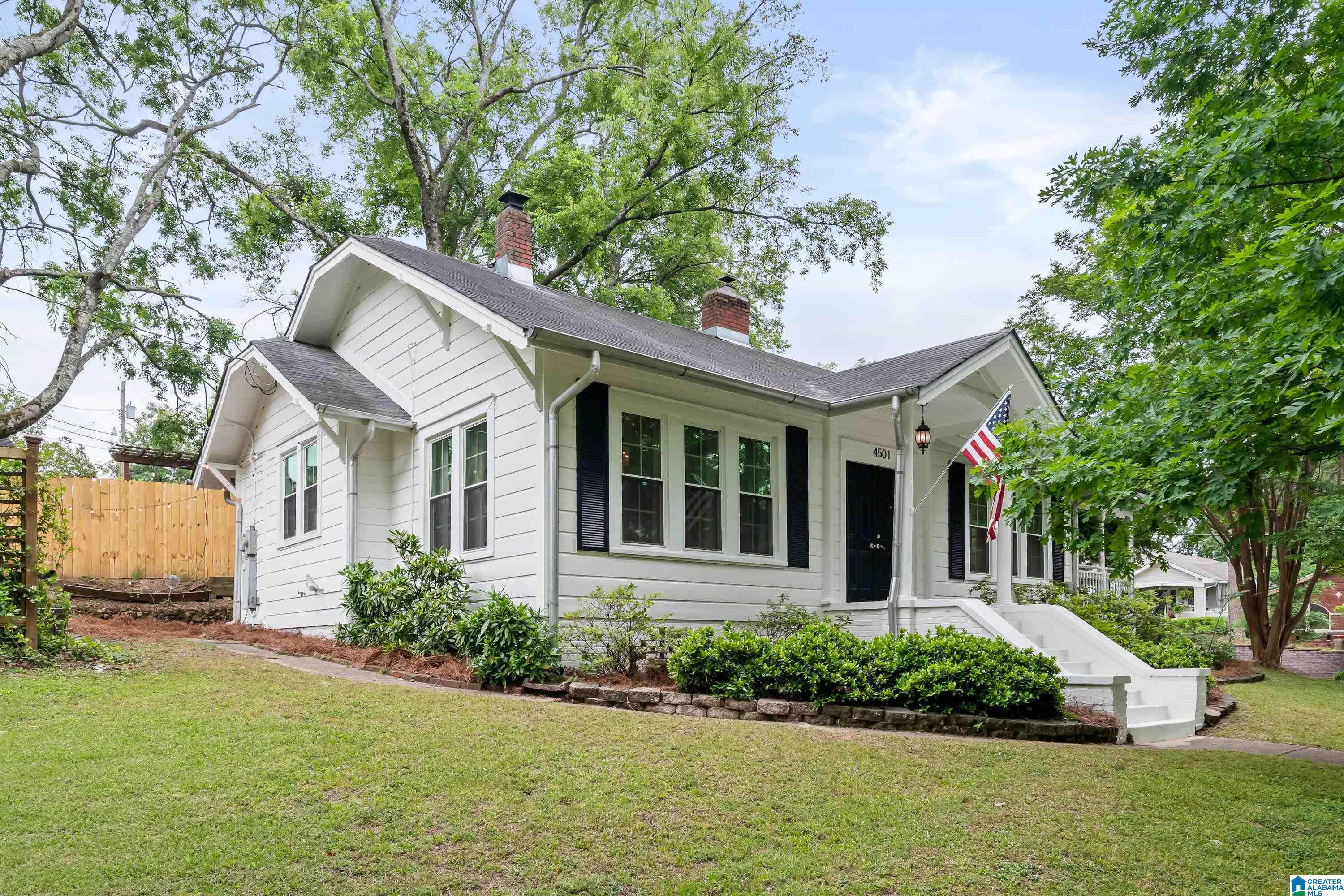 Homes for sale in Birmingham, AL | 4501 6th Avenue S, Birmingham, AL 35222 | MLS# 21452207