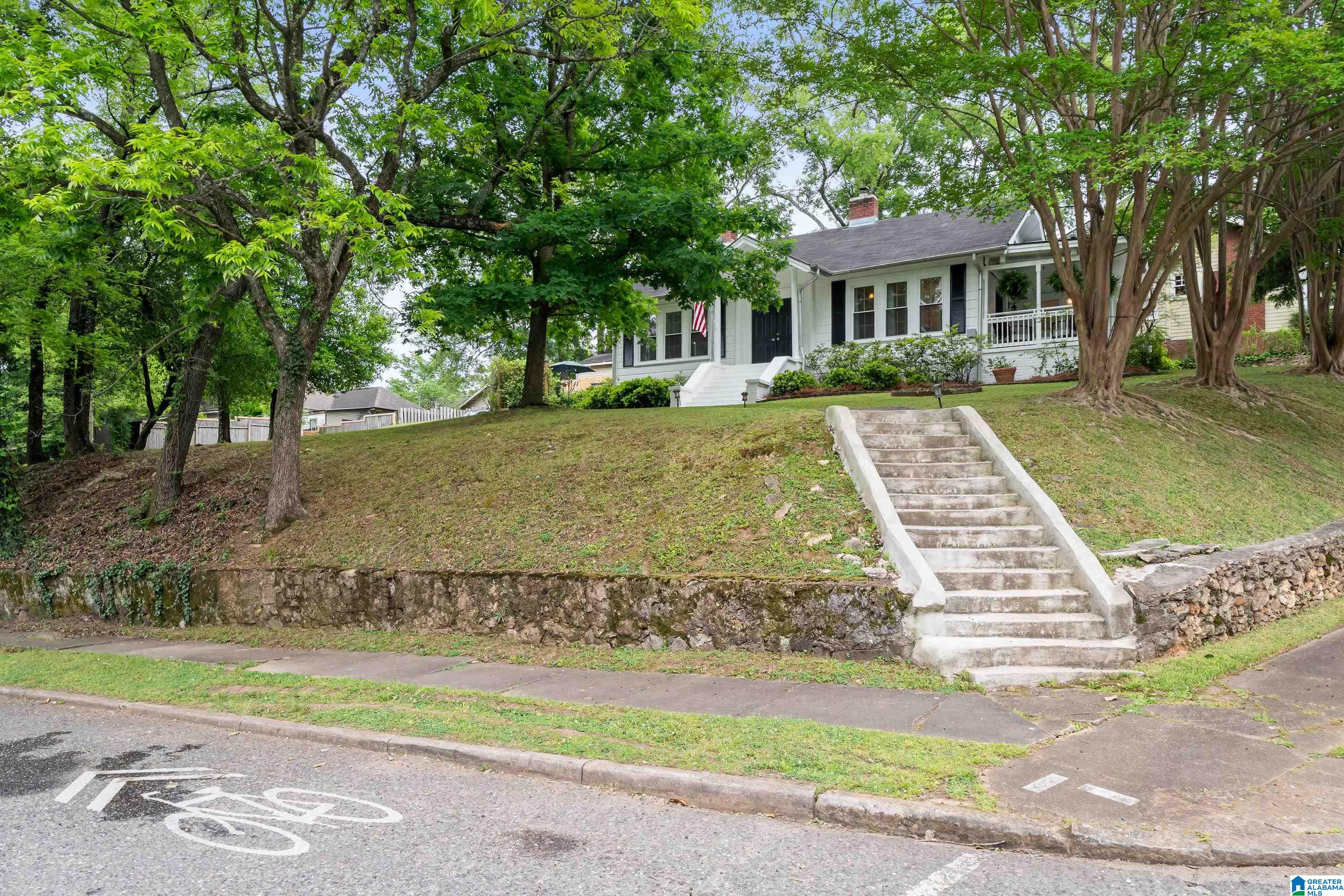 Homes for sale in Birmingham, AL | 4501 6th Avenue S, Birmingham, AL 35222 | MLS# 21452207