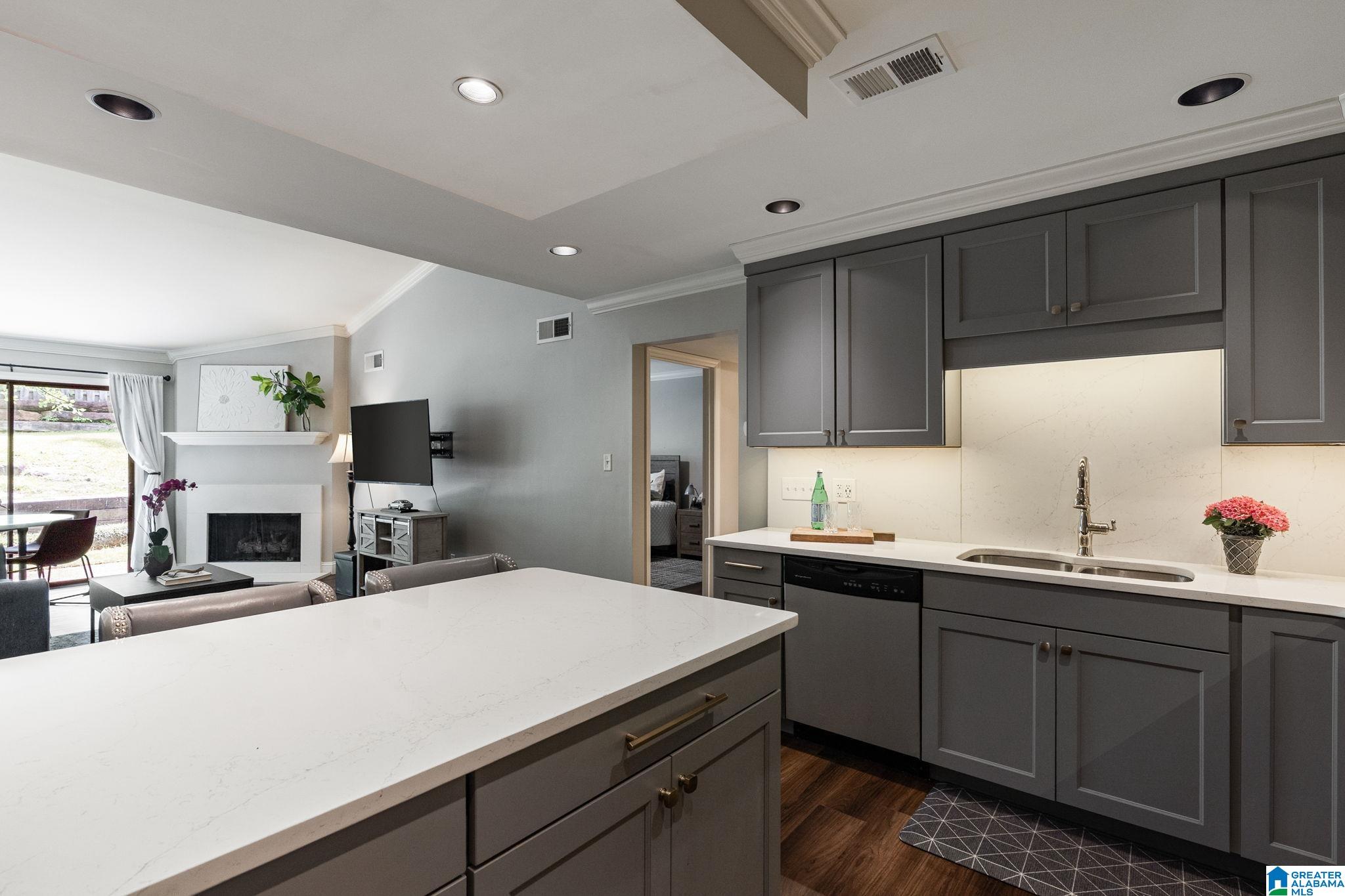 Homes for sale in Vestavia Hills, AL | 217 East Green #217, Vestavia Hills, AL 35243 | MLS# 21452221