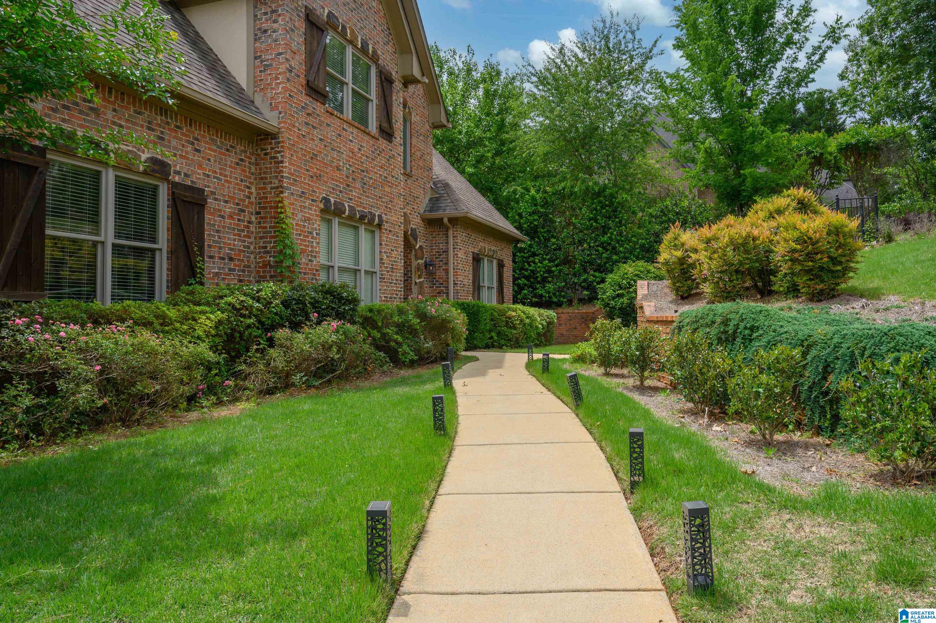 4th image of 1404 Scout Ridge Dr, Hoover, AL 35244 | MLS# 21452289