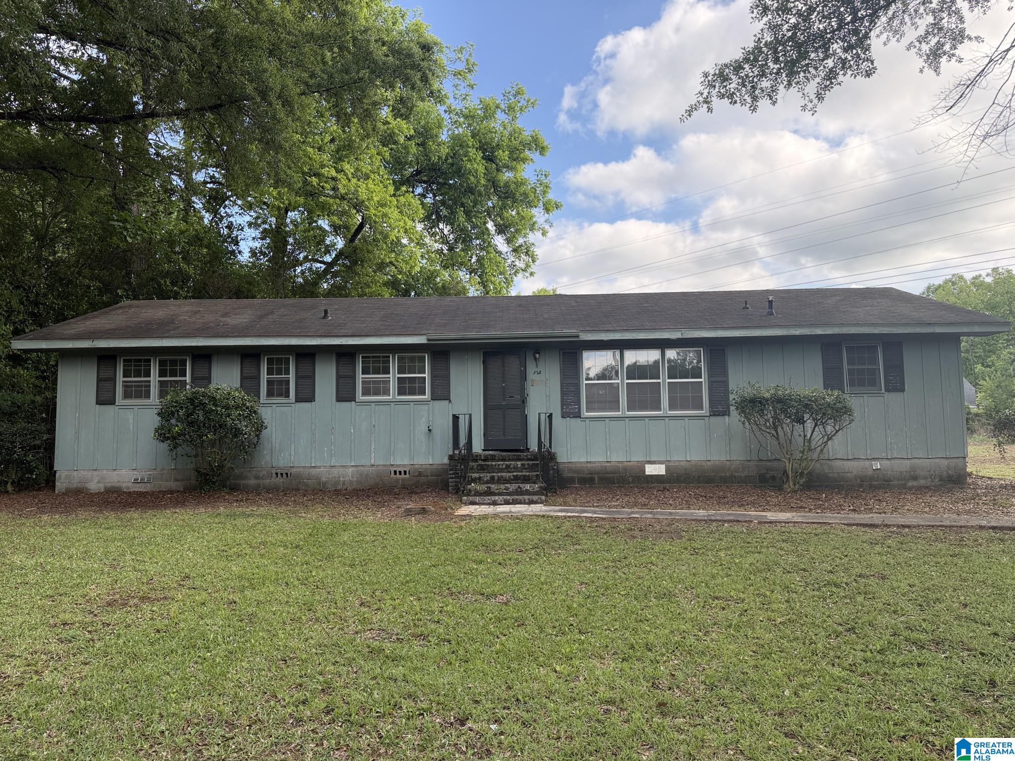 Homes for sale in Sylacauga, AL | 328 Wheeler Street, Sylacauga, AL 35150 | MLS# 21452304