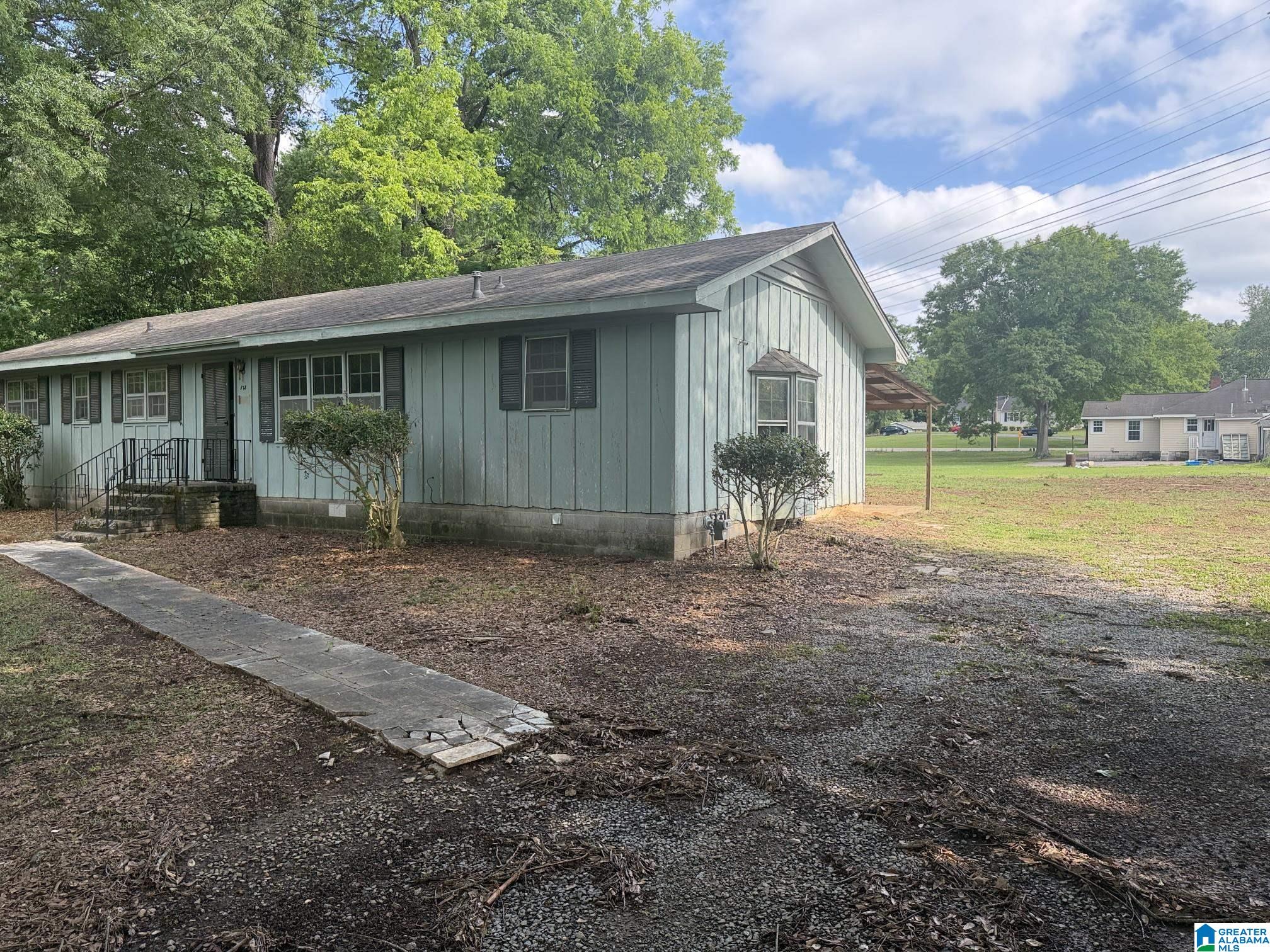 Homes for sale in Sylacauga, AL | 328 Wheeler Street, Sylacauga, AL 35150 | MLS# 21452304