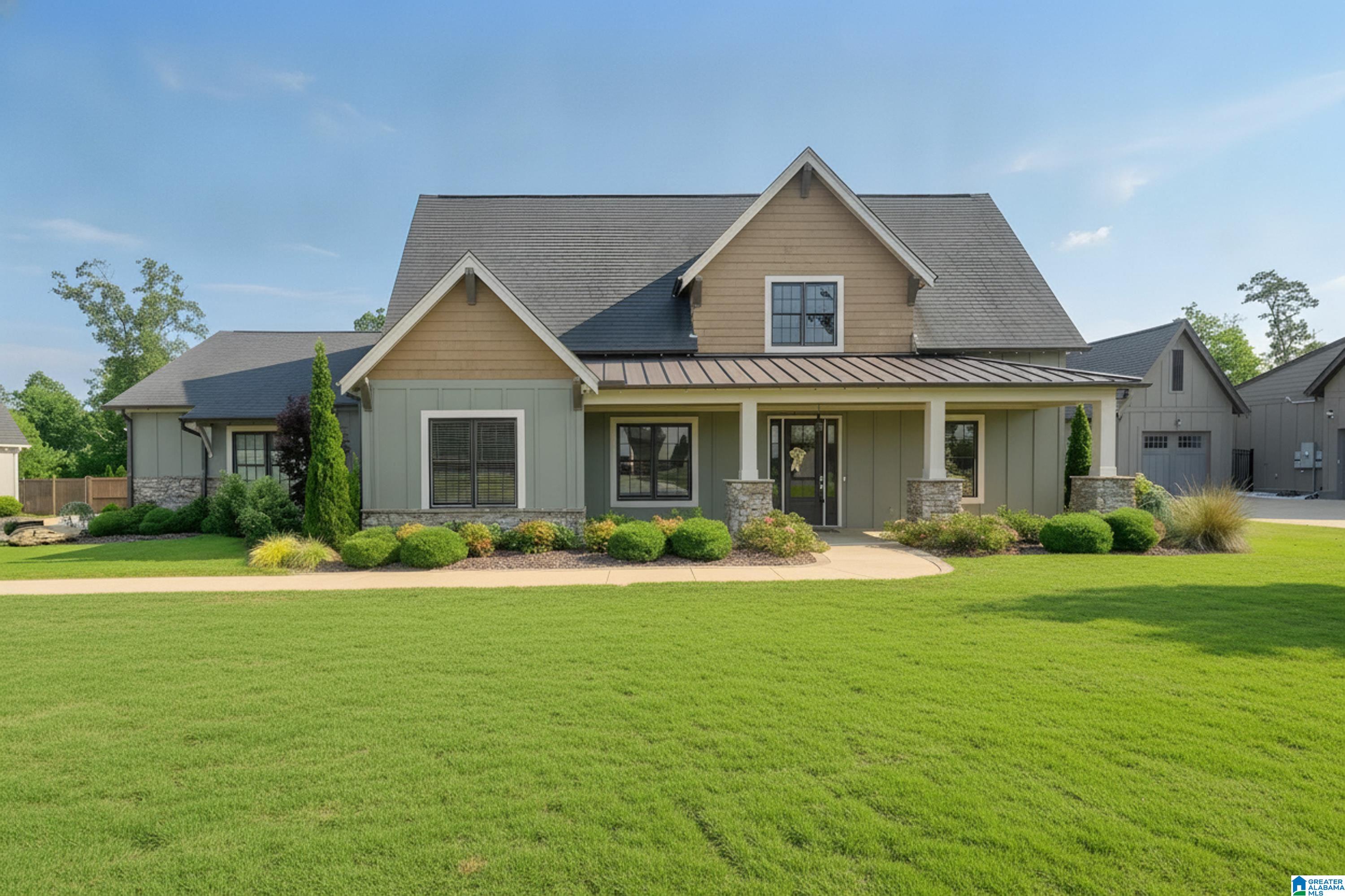 Photo 1 of Single family home for sale at 2756 Blackridge Ln, Hoover, AL 35244 | MLS# 21452348 | Listing updated on 2026-09-25