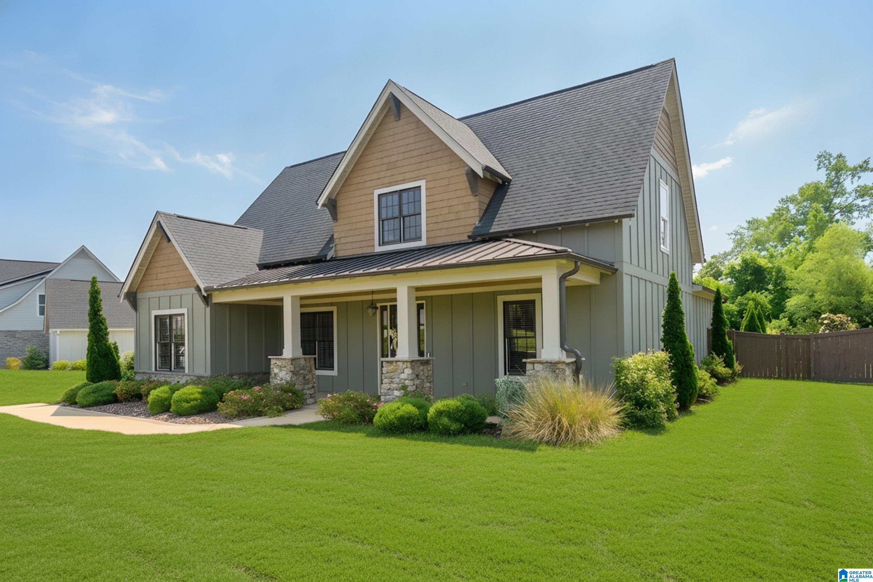 Photo 2 of Single family home for sale at 2756 Blackridge Ln, Hoover, AL 35244 | MLS# 21452348 | Listing updated on 2026-09-25