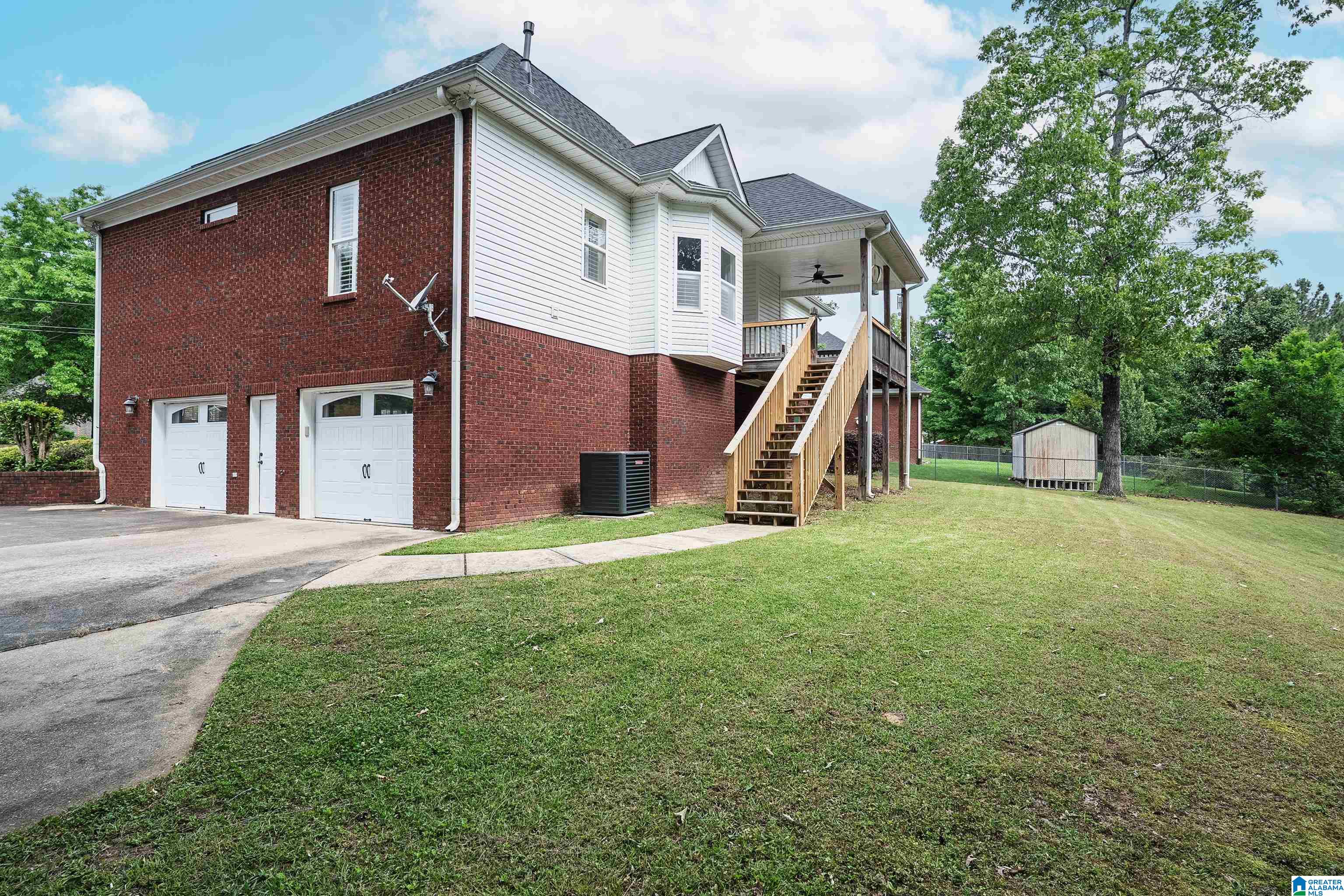 2nd image of 2399 Hemlock Dr, Bessemer, AL 35023 | MLS# 21452406