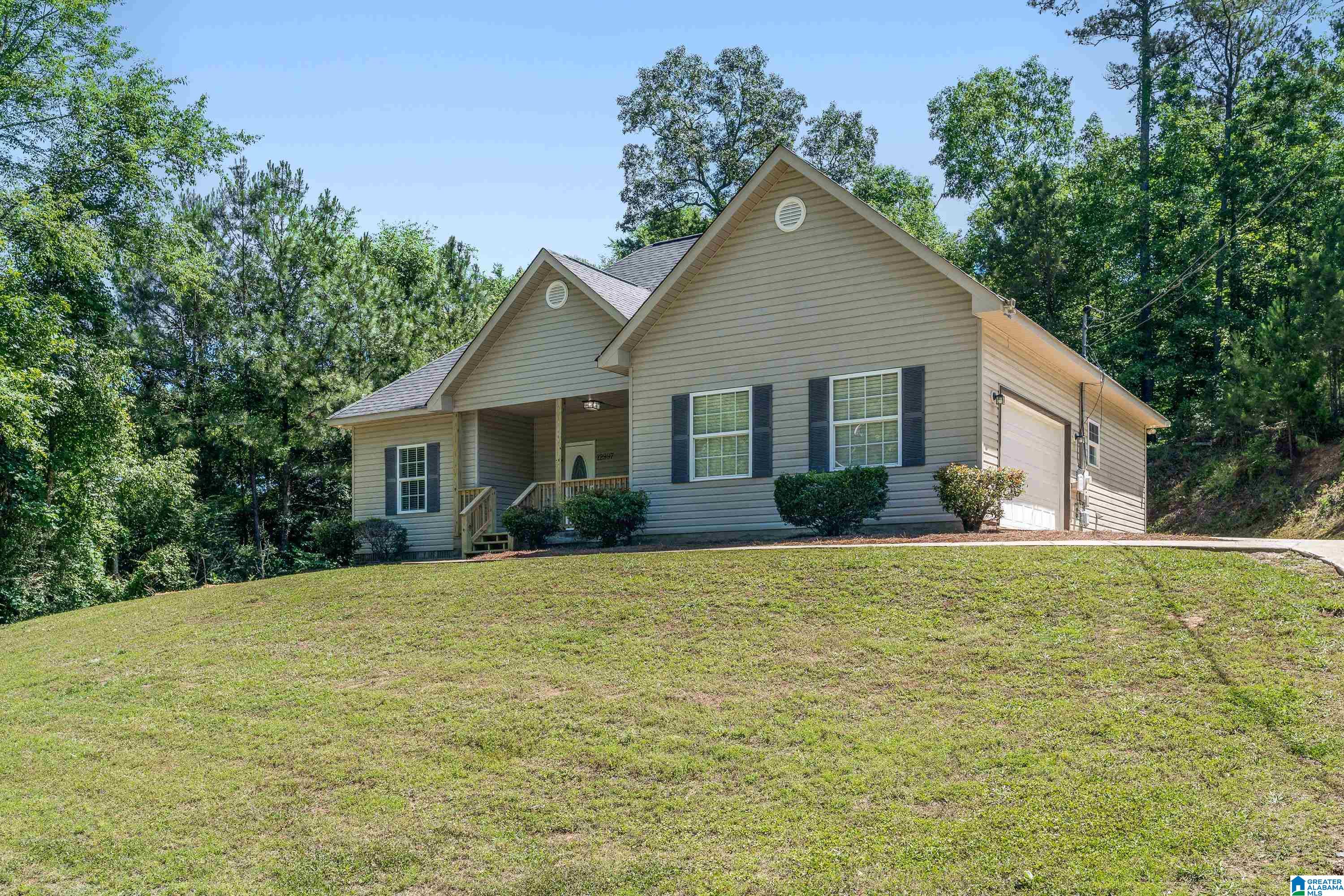Homes for sale in Vance, AL | 12997 Muriel Dr, Vance, AL 35490 | MLS# 21452431