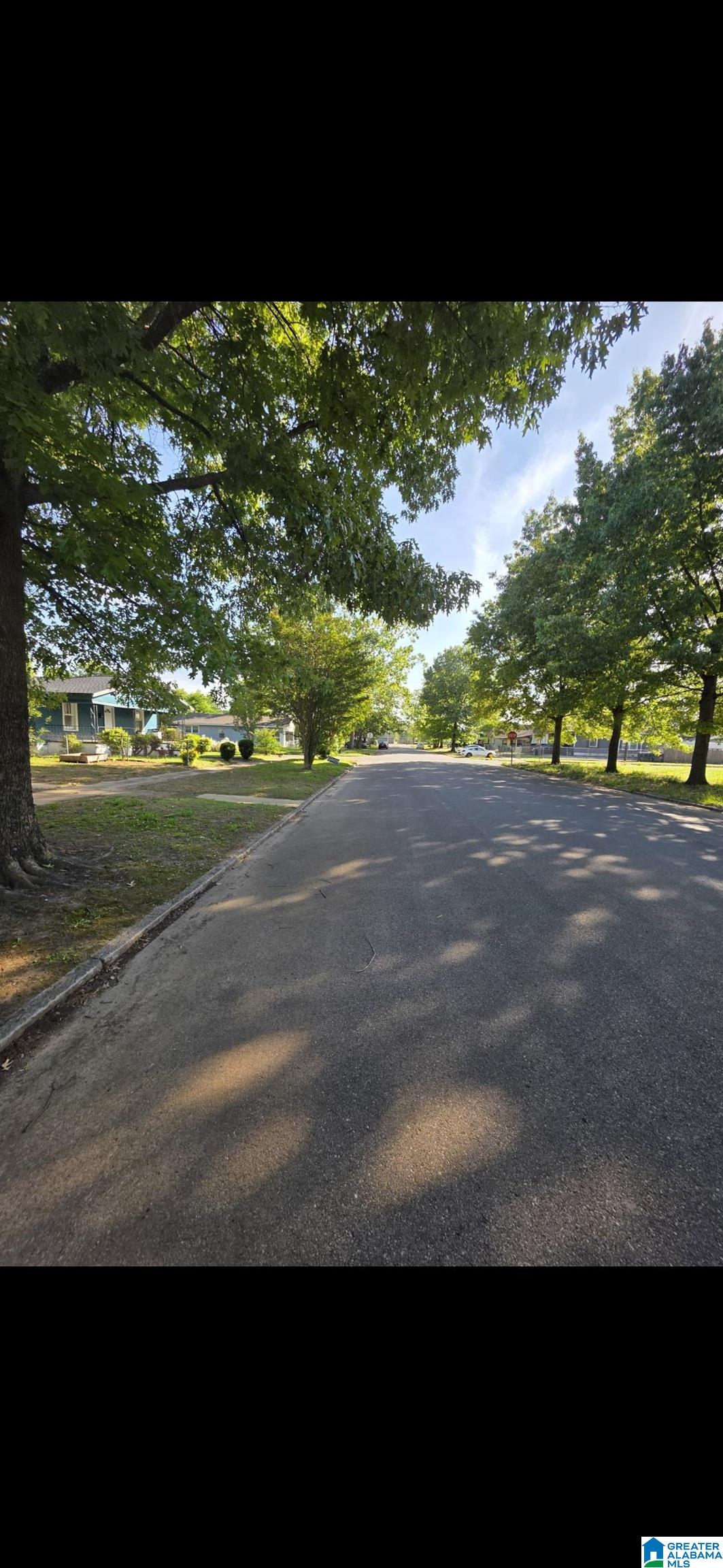 Homes for sale in Birmingham, AL | 2611 Avenue J, Birmingham, AL 35218 | MLS# 21452495