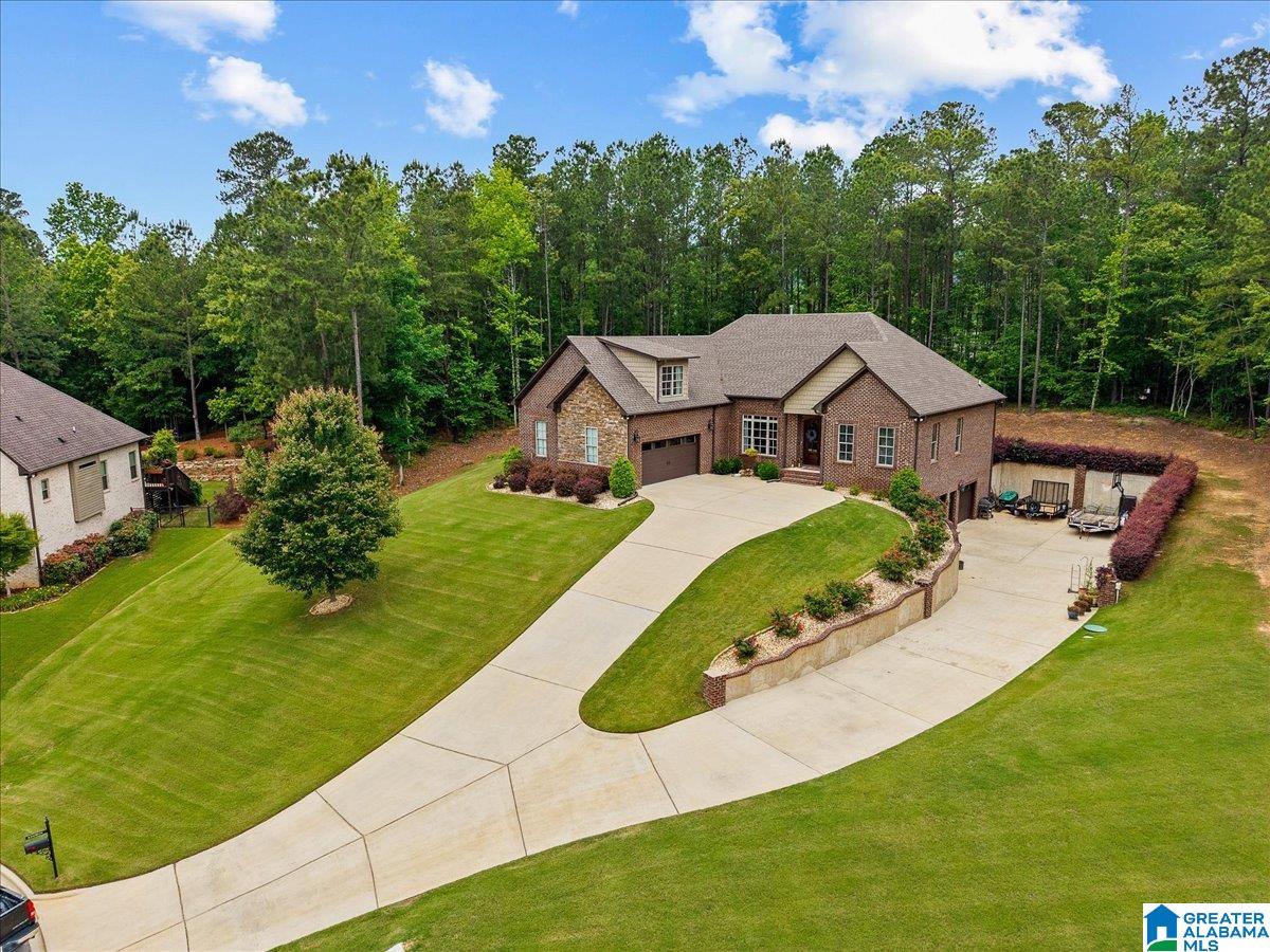 Photo 1 of Single family home for sale at 817 Grey Oaks Cvs, Pelham, AL 35124 | MLS# 21452497 | Listing updated on 2026-09-23