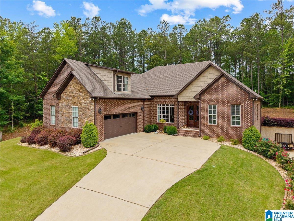 Photo 1 of Single family home for sale at 817 Grey Oaks Cvs, Pelham, AL 35124 | MLS# 21452497 | Listing updated on 2026-10-21