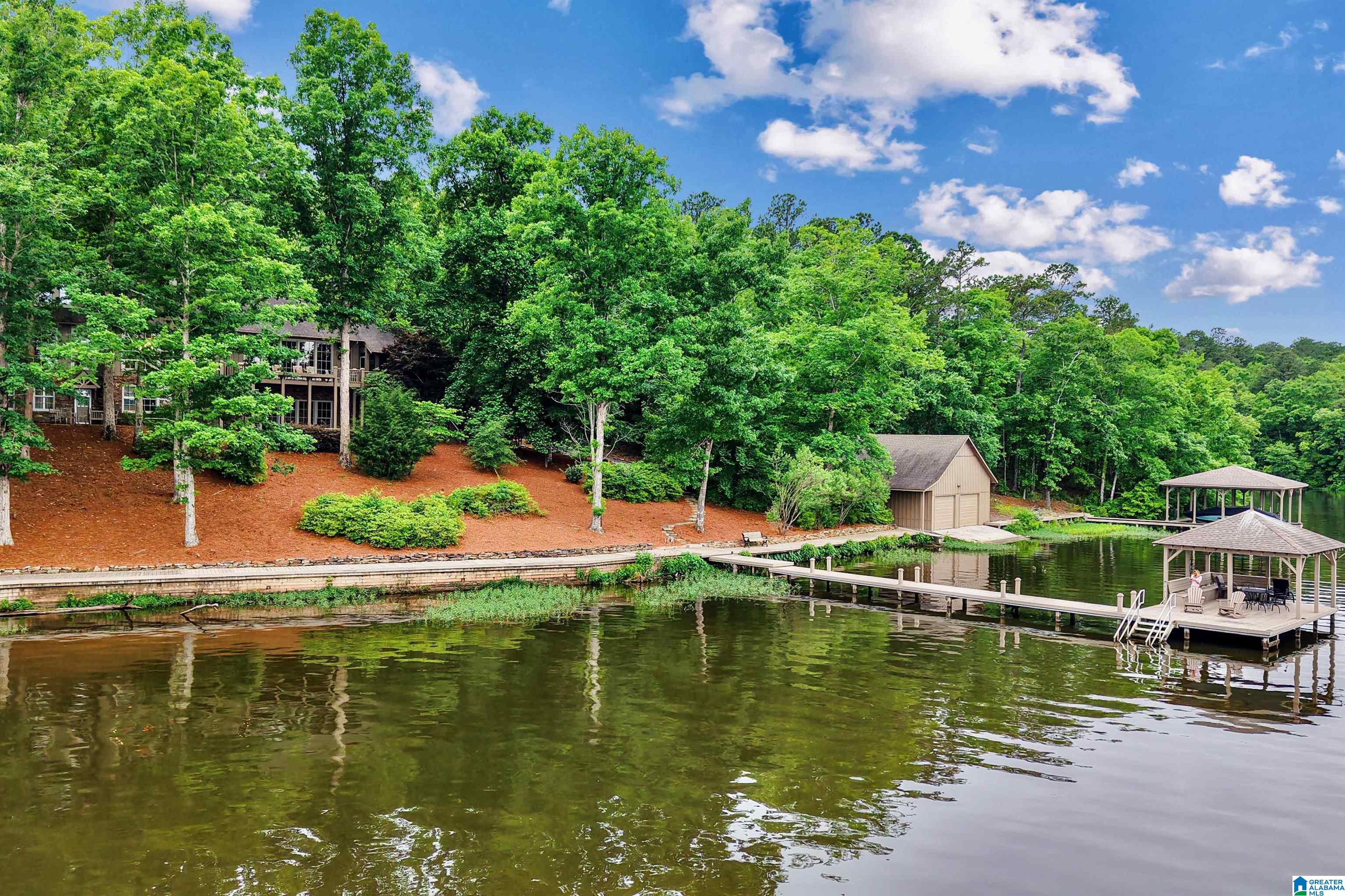 Photo 2 of Single family home for sale at 297 4 H Rd, Columbiana, AL 35051 | MLS# 21452499 | Listing updated on 2026-09-17