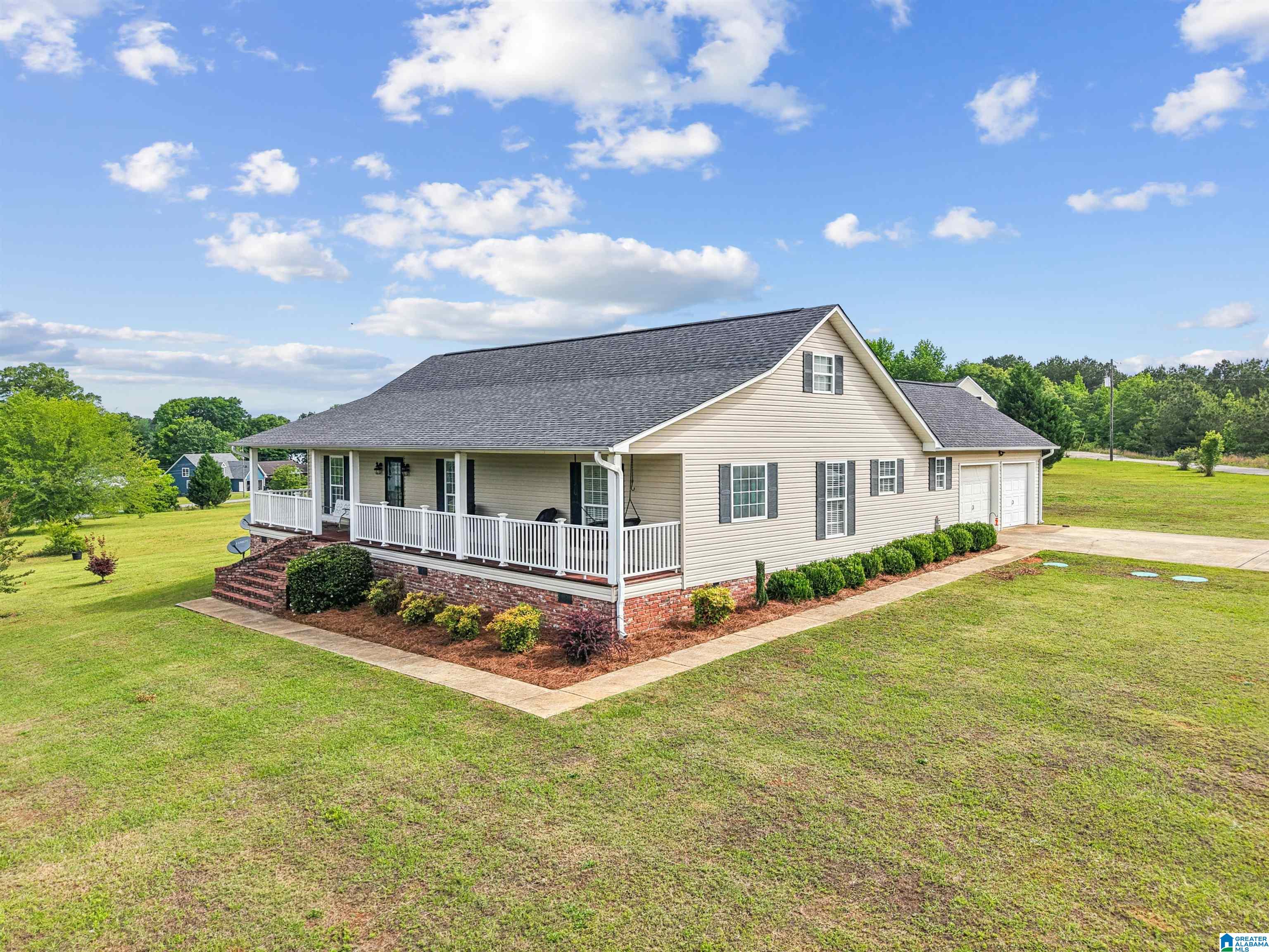 Homes for sale in Sylacauga, AL | 21 Nora Lane, Sylacauga, AL 35151 | MLS# 21452523