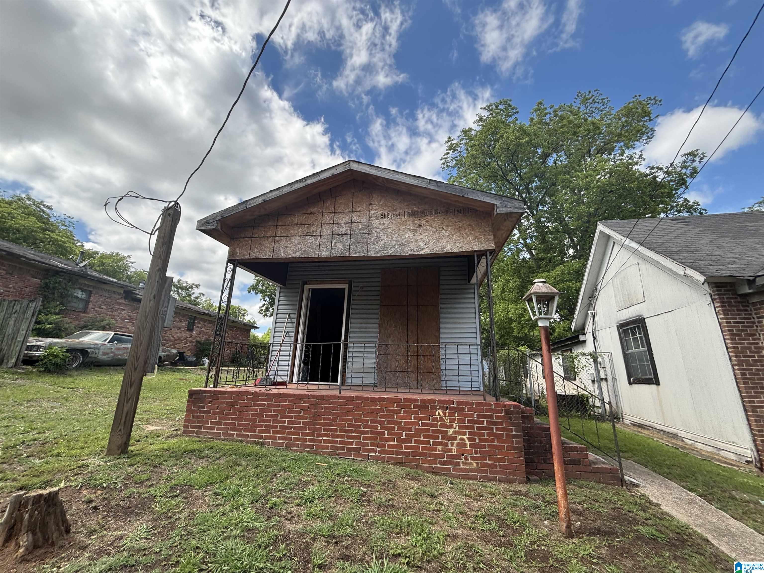 Homes for sale in Birmingham, AL | 1922 10th Street, Birmingham, AL 35214 | MLS# 21452572