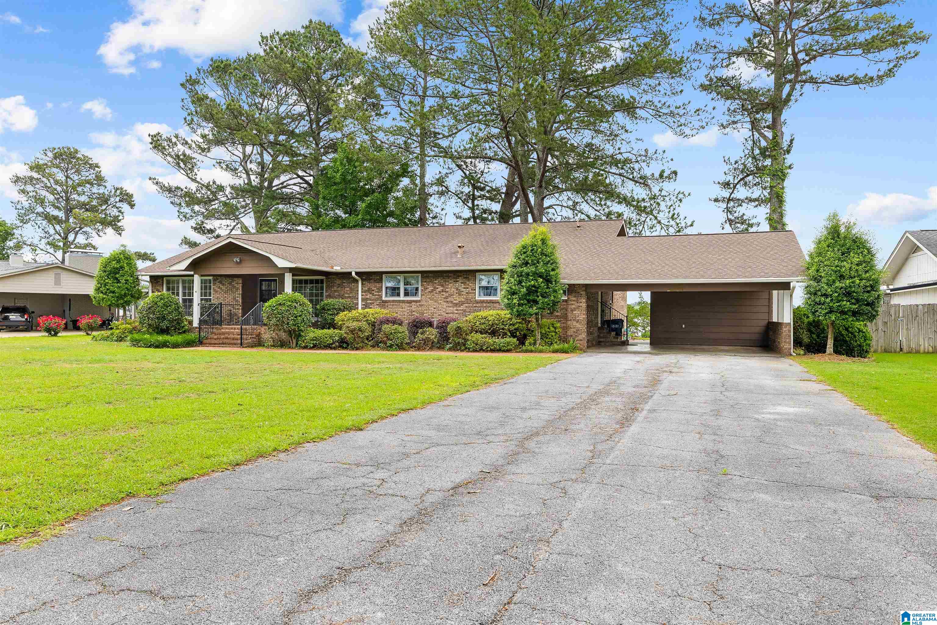 Homes for sale in Cropwell, AL | 257 Rock Inn Point, Cropwell, AL 35054 | MLS# 21452574