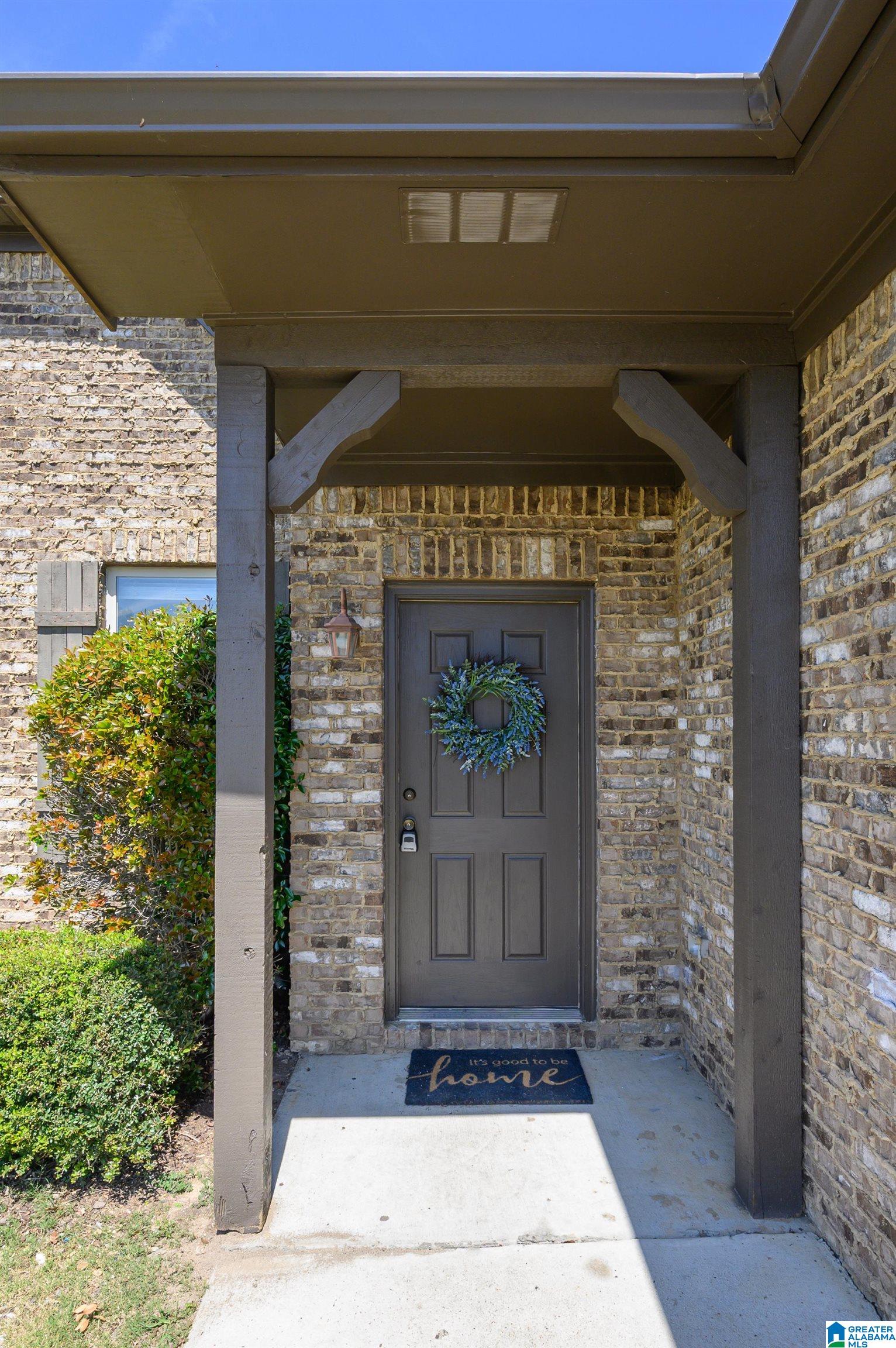 Photo 3 of Single family home for sale at 1001 Medinah Dr, Calera, AL 35040 | MLS# 21452579 | Listing updated on 2026-09-11