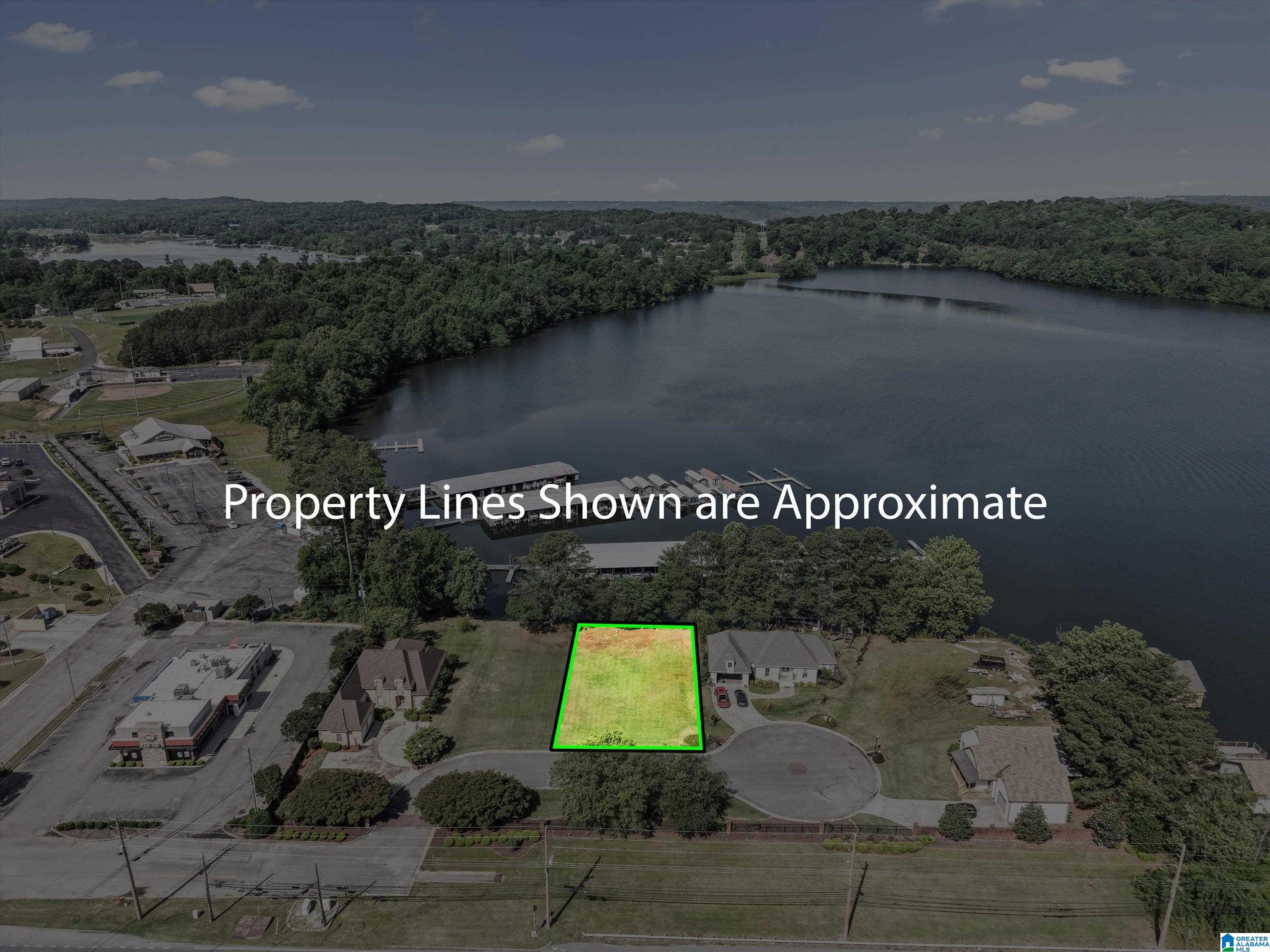 Homes for sale in Guntersville, AL | 109 Riveria Dr, Guntersville, AL 35976 | MLS# 21452588
