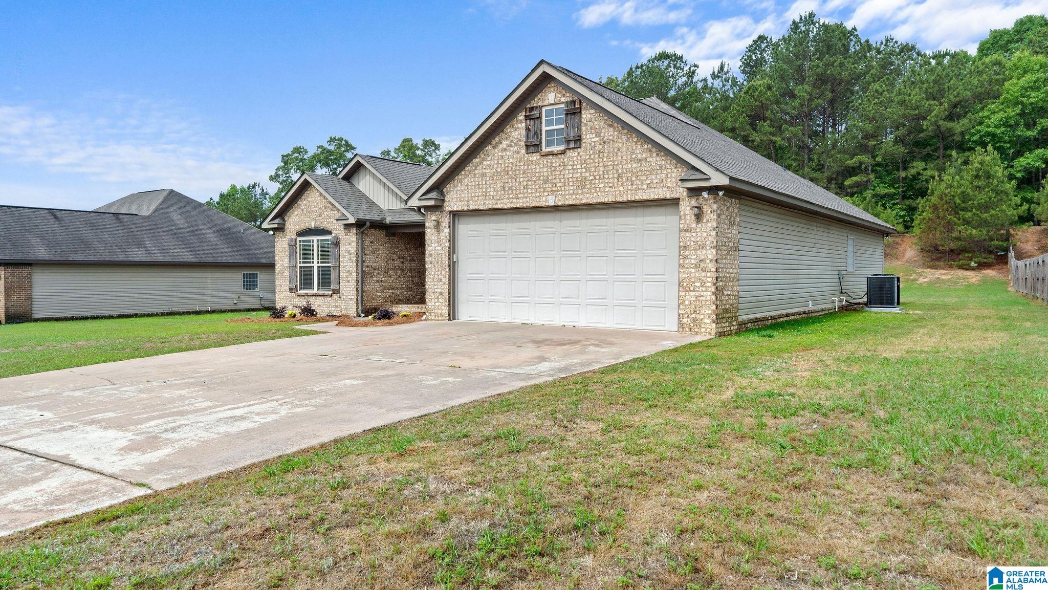 Homes for sale in Northport, AL | 13168 Autumnwood Parkway, Northport, AL 35473 | MLS# 21452601