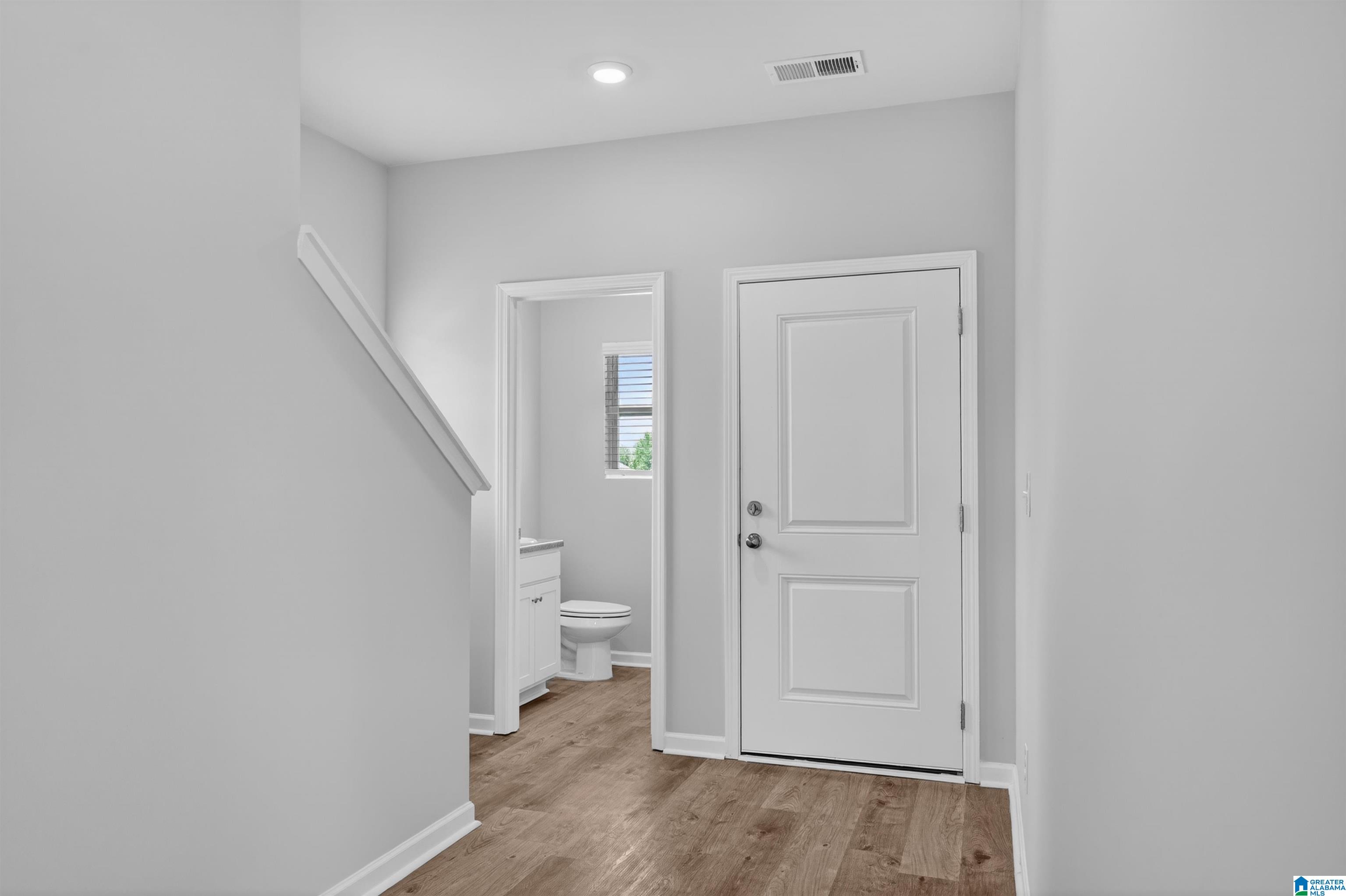 3rd image of 311 Troubadour Lane, Jasper, AL 35501 | MLS# 21452608