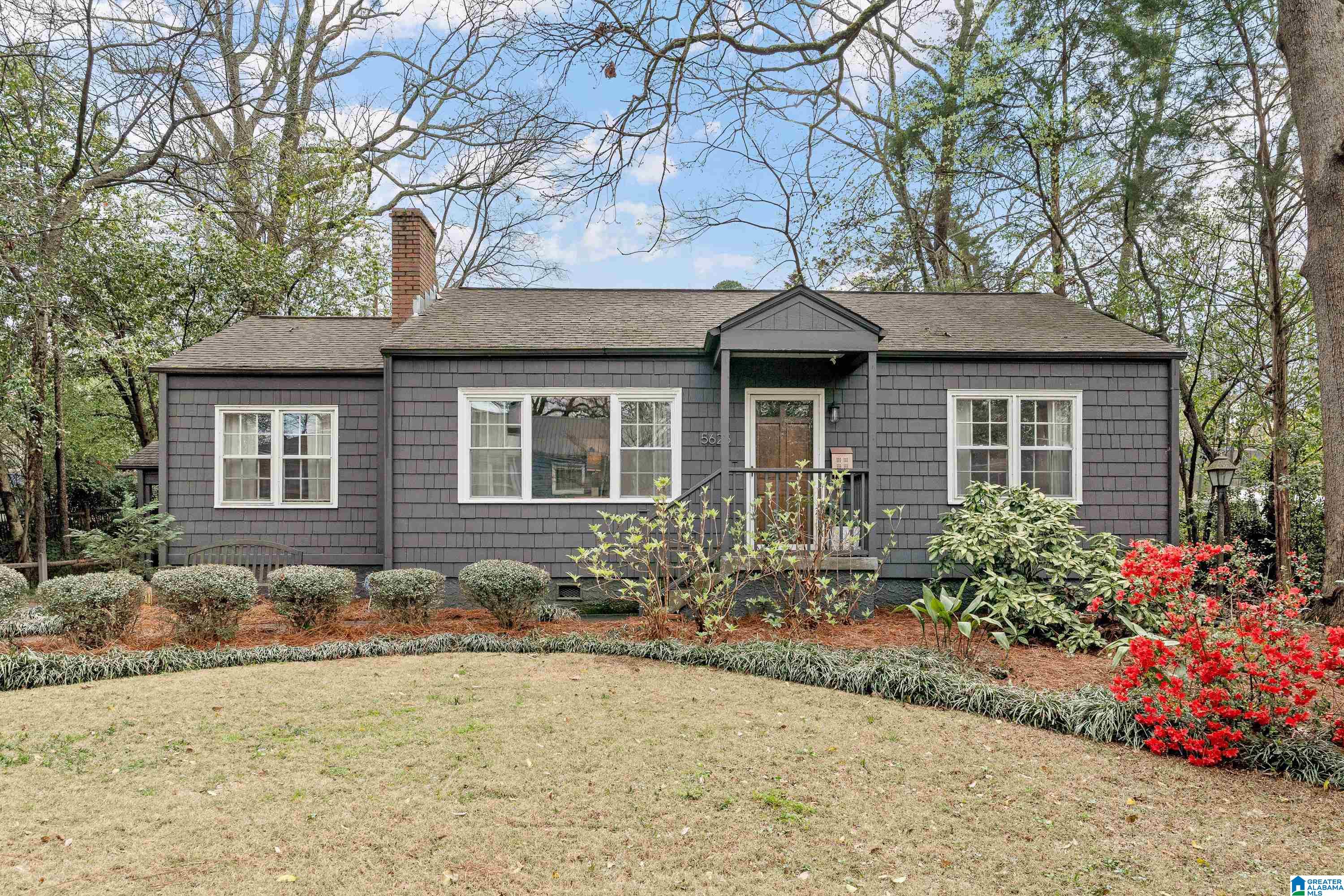 Homes for sale in Birmingham, AL | 5625 7th Avenue S, Birmingham, AL 35212 | MLS# 21452620