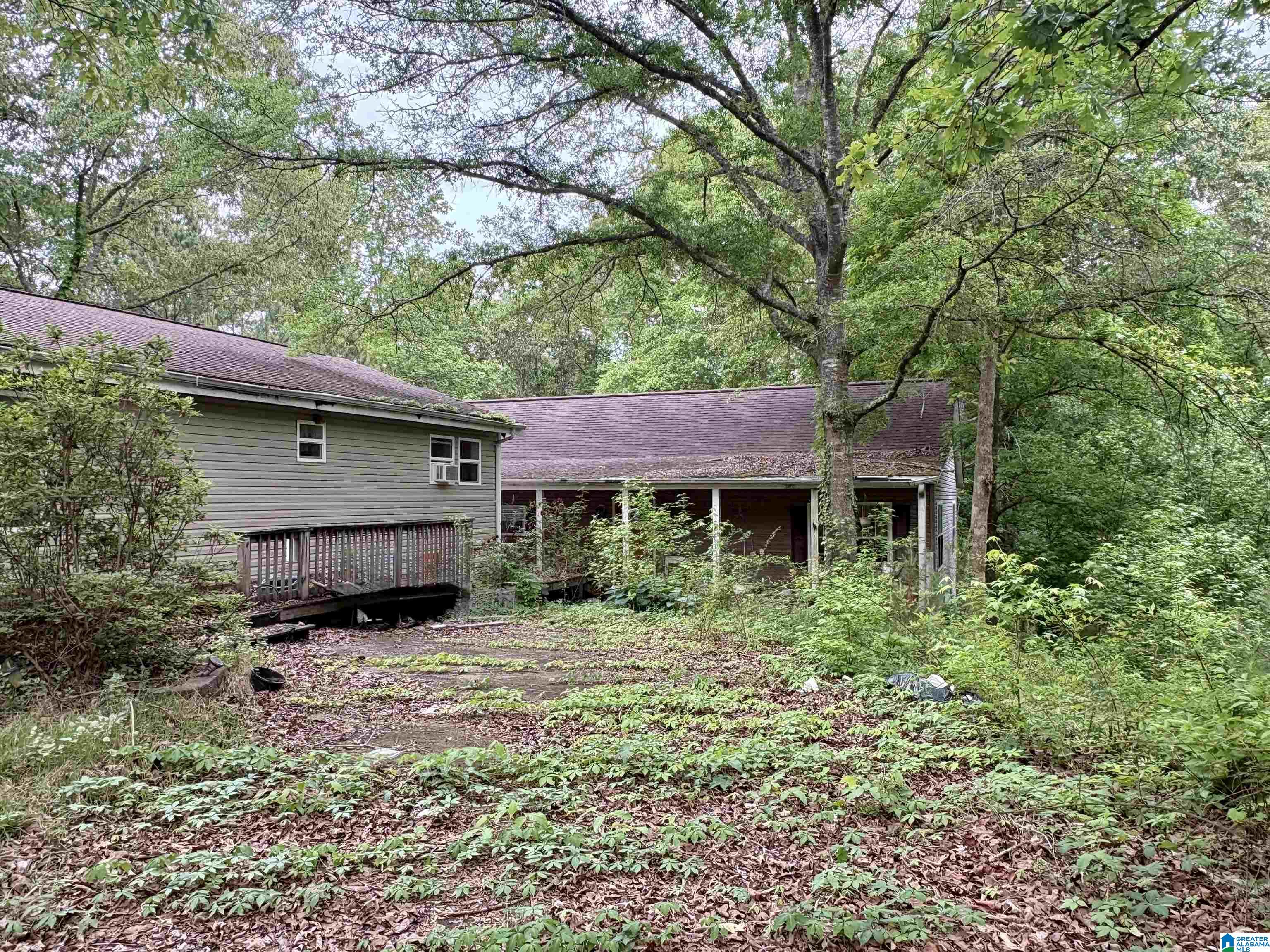Homes for sale in Heflin, AL | 1385 County Road 13, Heflin, AL 36264 | MLS# 21452623