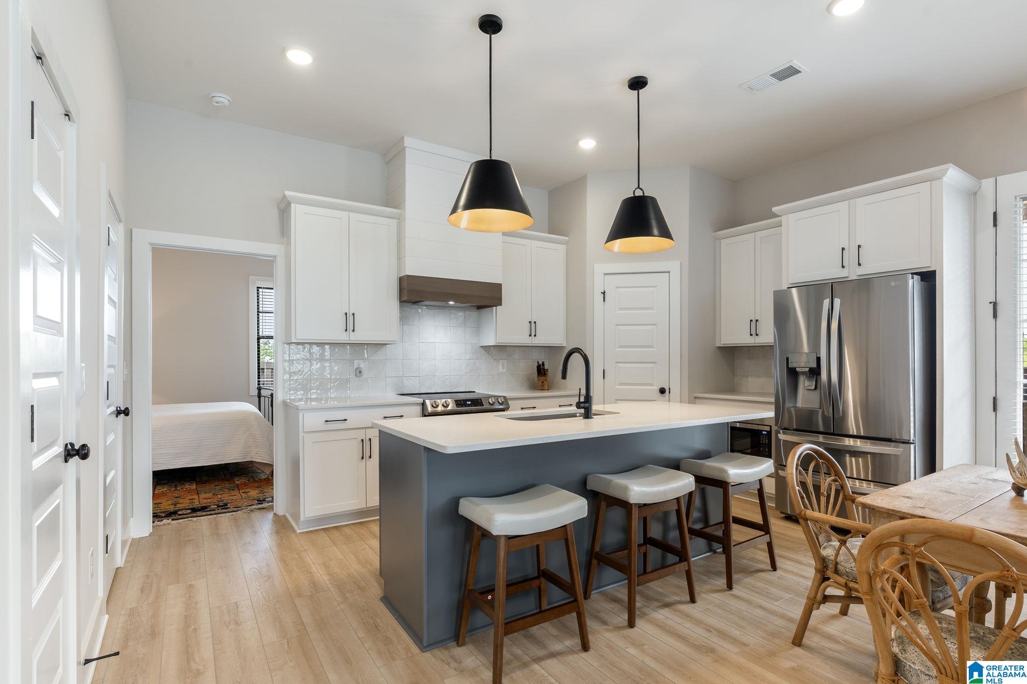 3rd image of 1100 Windsor Square, Birmingham, AL 35242 | MLS# 21452660