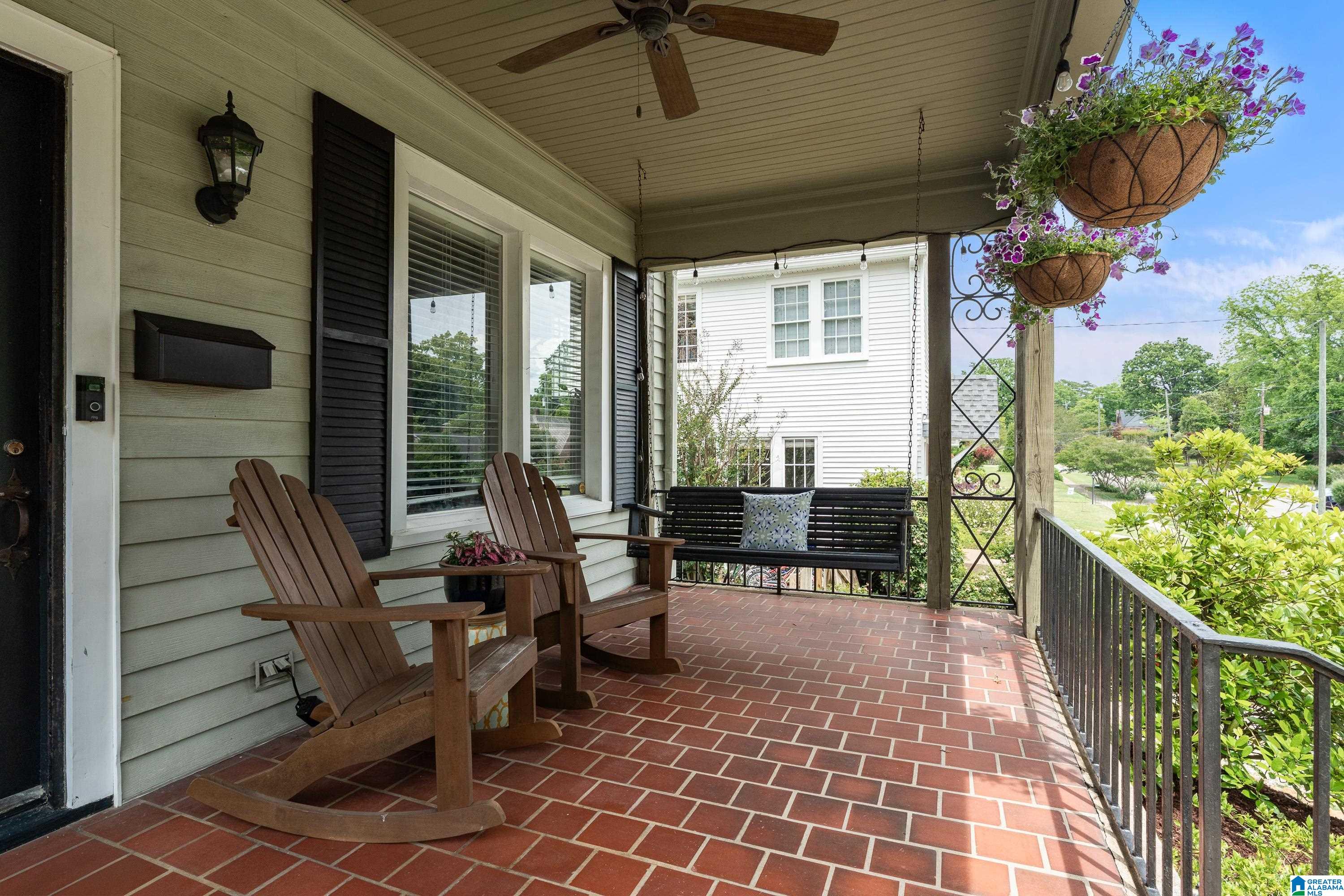Homes for sale in Birmingham, AL | 5220 7Th Court S, Birmingham, AL 35212 | MLS# 21452706