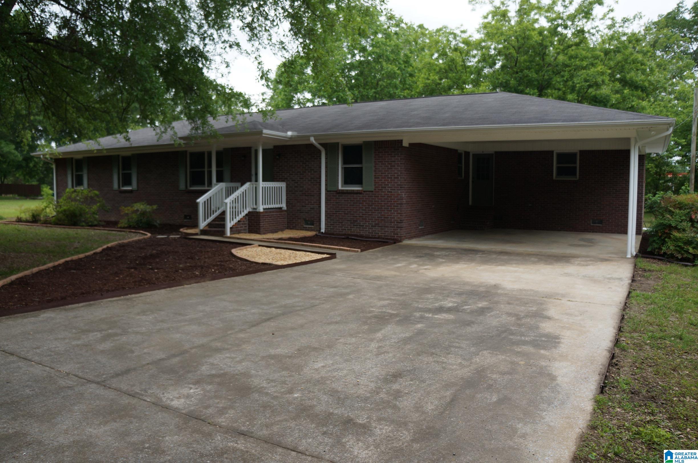 Homes for sale in Sylacauga, AL | 509 Porter Avenue, Sylacauga, AL 35150 | MLS# 21452742