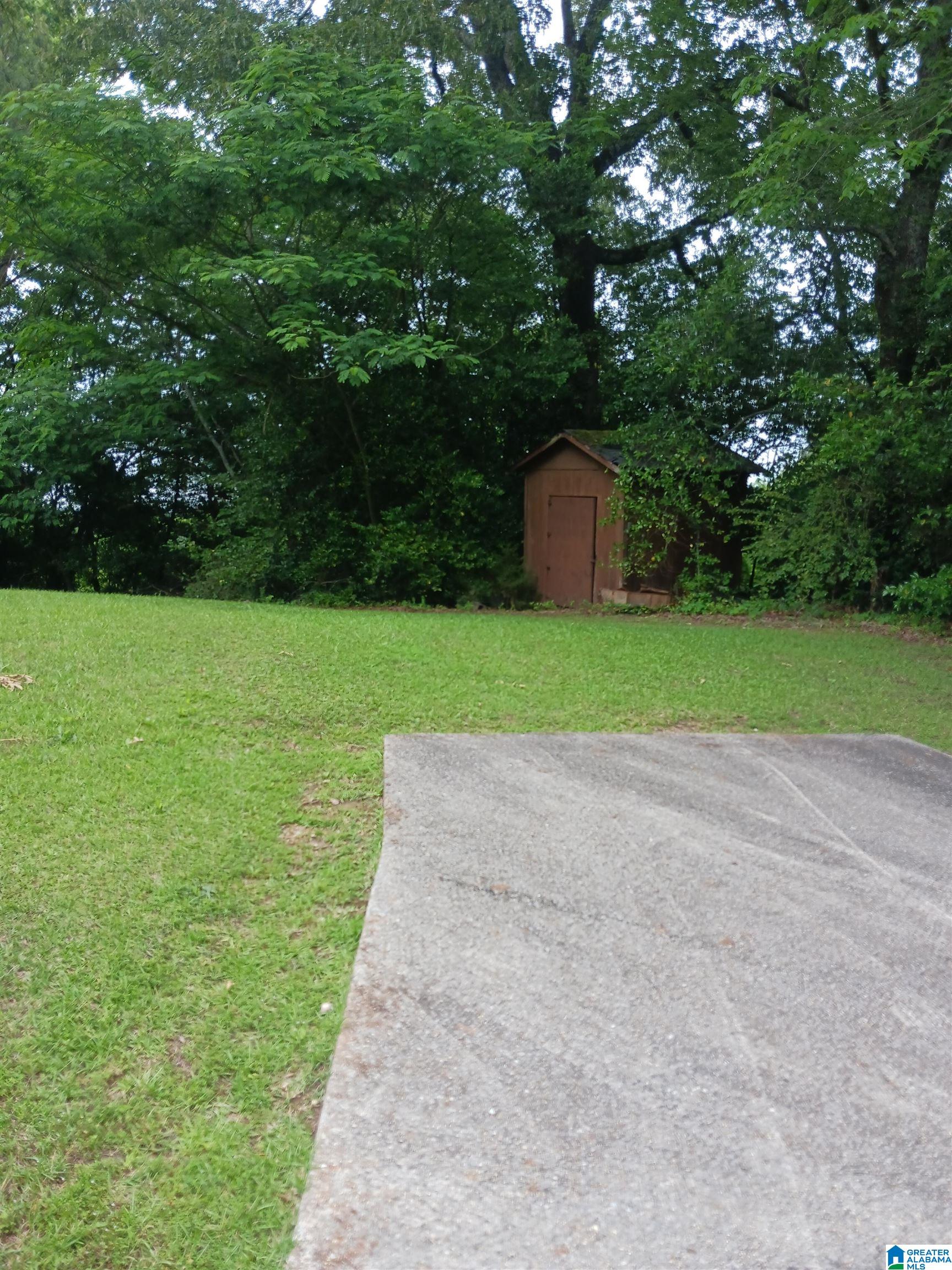 Photo 3 of Single family home for sale at 926 Tower Dr, Birmingham, AL 35214 | MLS# 21452776 | Listing updated on 2026-06-17