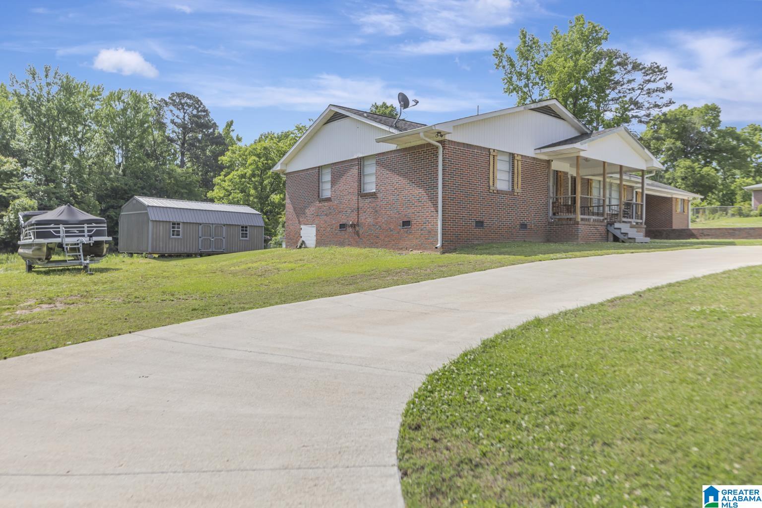 Homes for sale in Pell City, AL | 316 5th Street N, Pell City, AL 35125 | MLS# 21452790