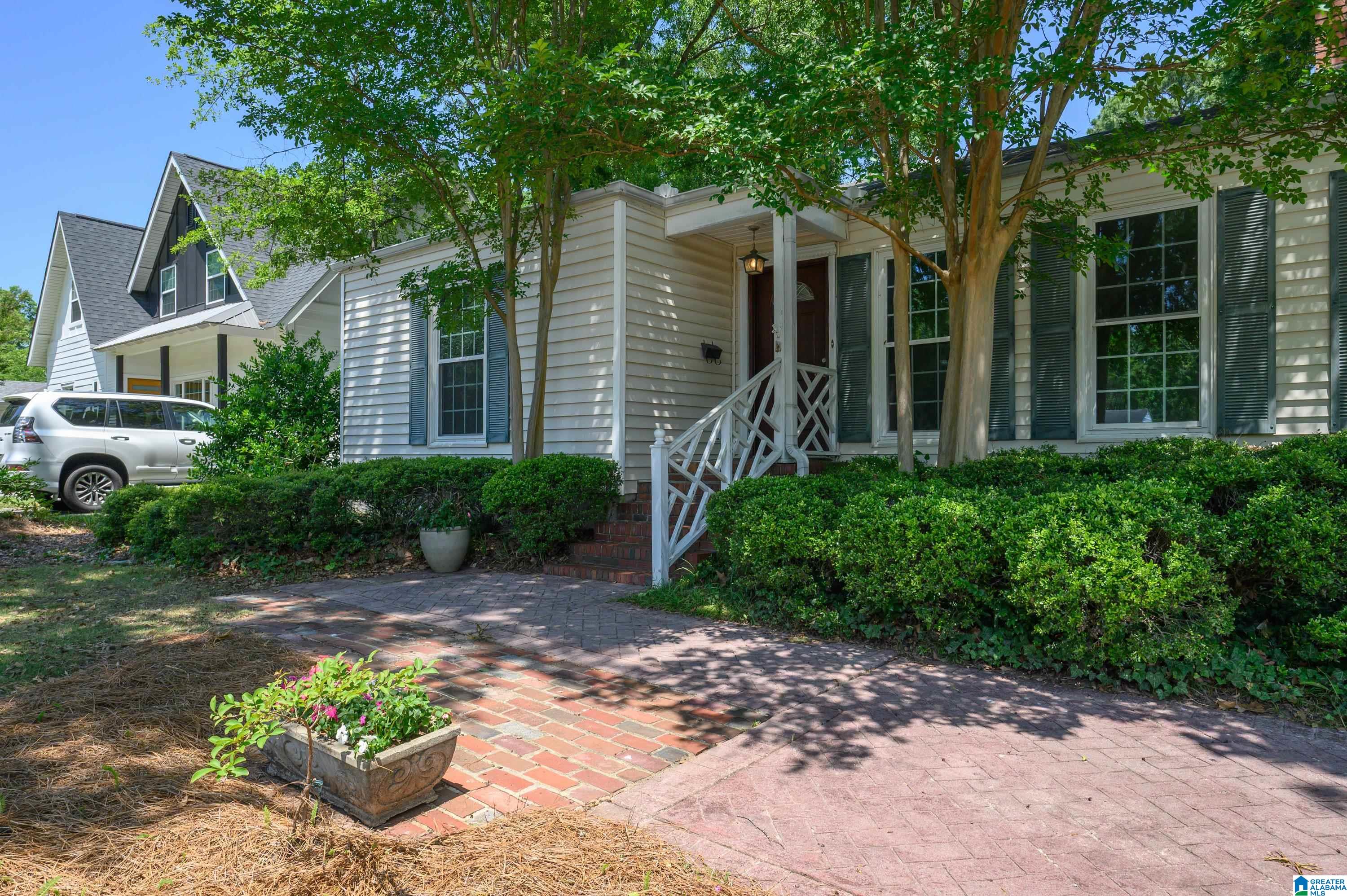 Homes for sale in Homewood, AL | 116 Hall Avenue, Homewood, AL 35209 | MLS# 21452794