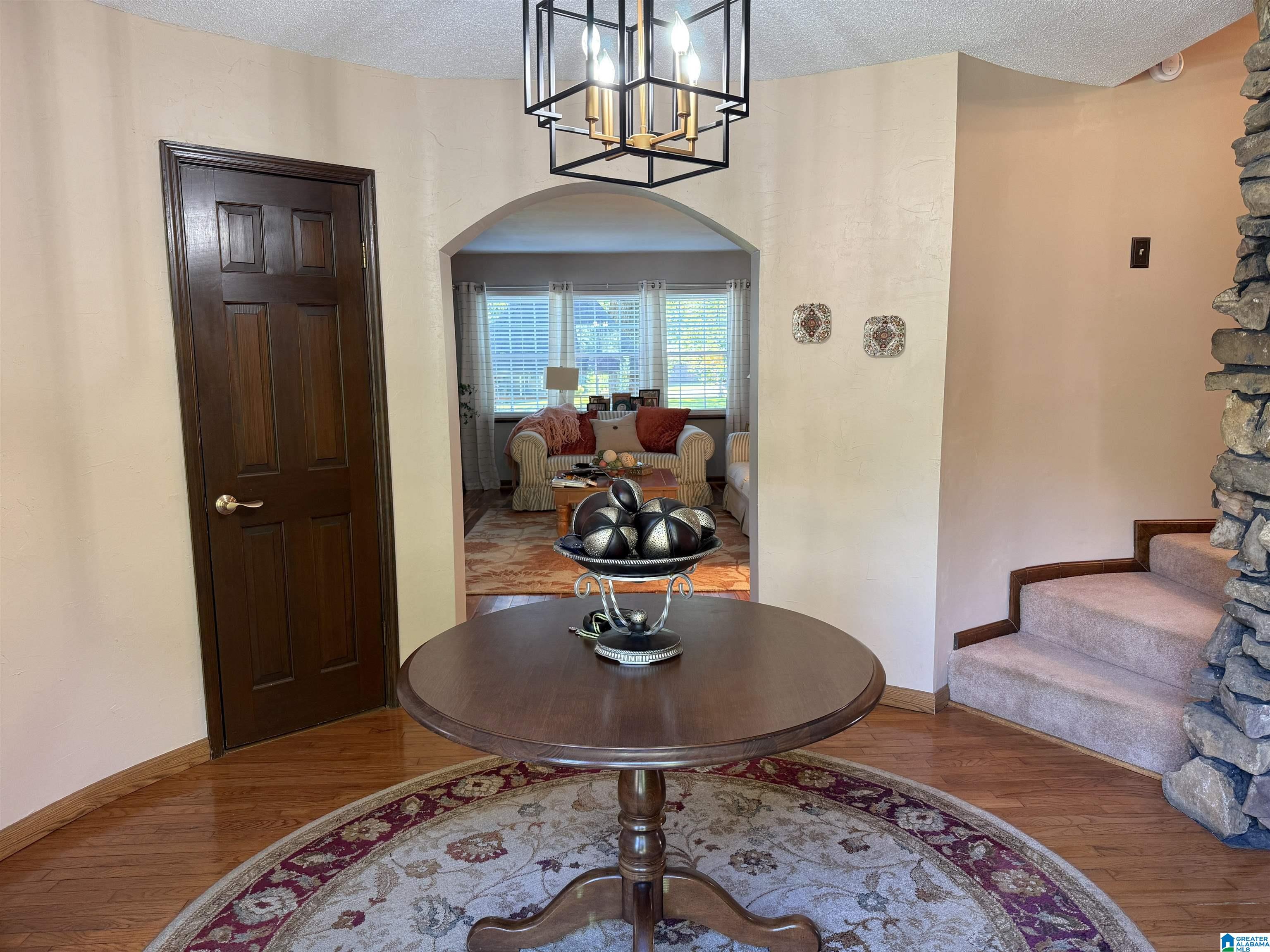 Photo 3 of Sale Pending at 621 Pineview Dr, Birmingham, AL 35214 | MLS# 21452980 | Listing updated on 2026-07-09