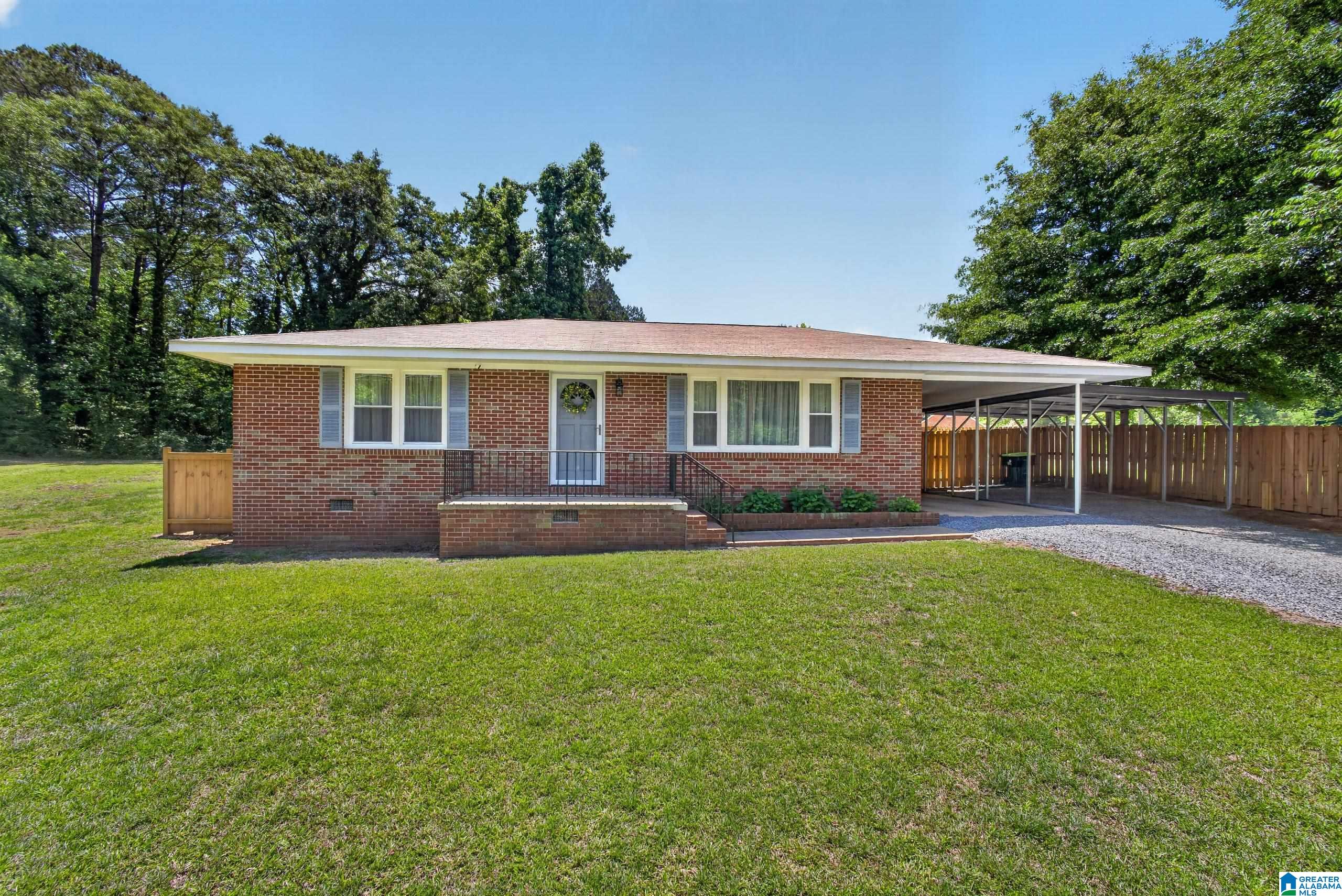 Homes for sale in Sylacauga, AL | 2050 Oldfield Road, Sylacauga, AL 35150 | MLS# 21453023