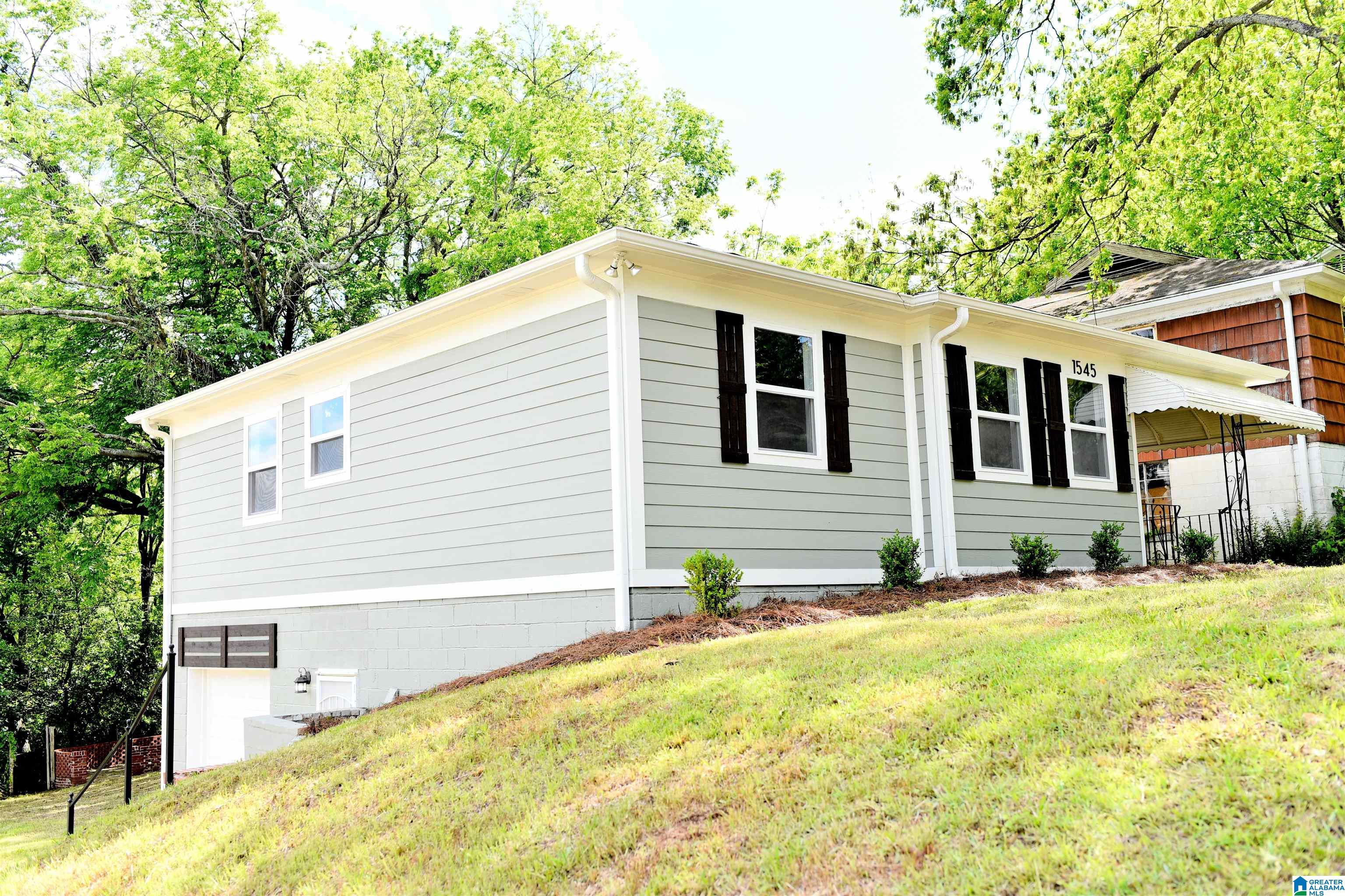 Homes for sale in Birmingham, AL | 1545 32Nd Street, Birmingham, AL 35218 | MLS# 21453072