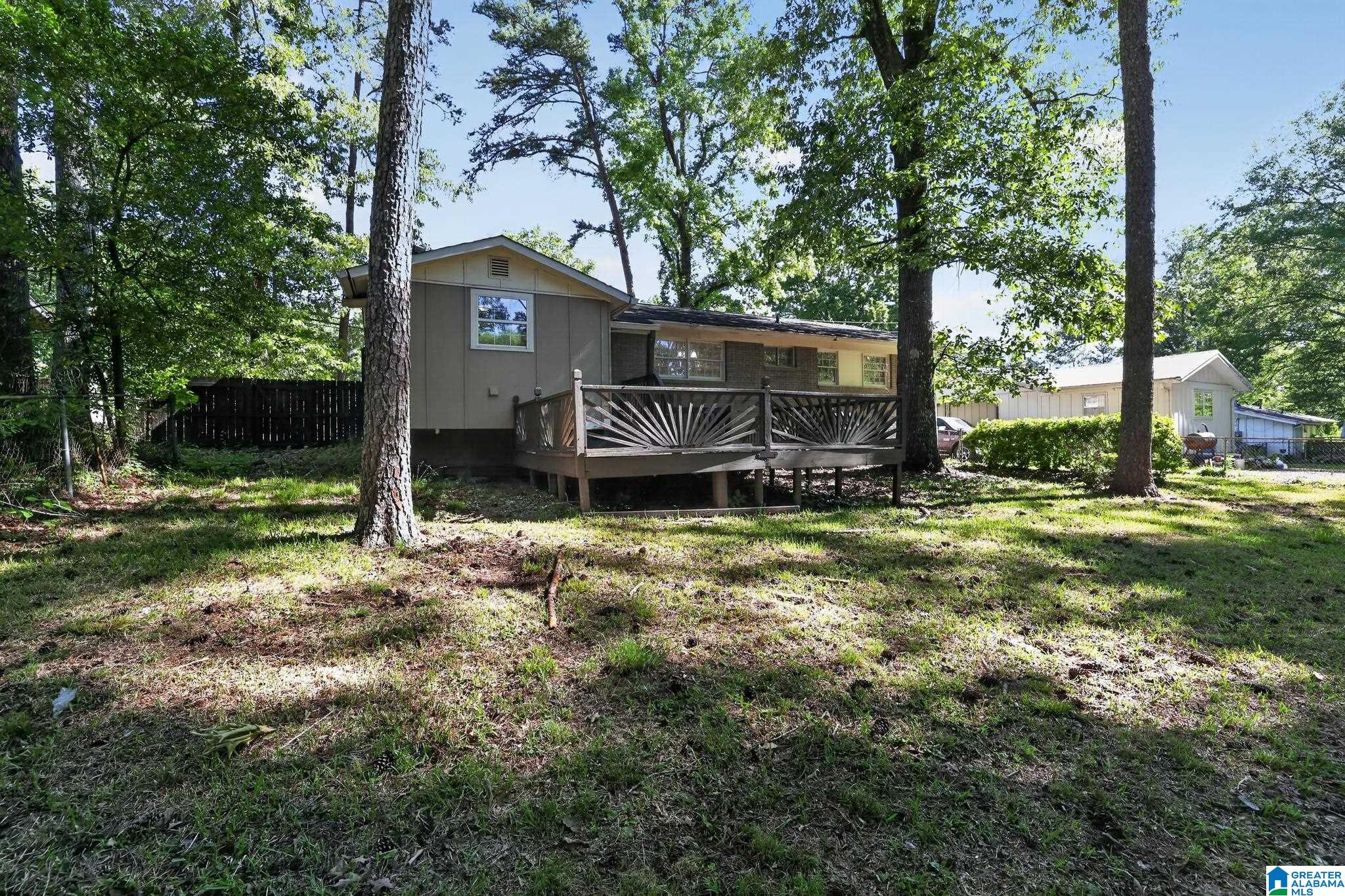 5th image of 210 Von Dale Dr, Birmingham, AL 35215 | MLS# 21453094