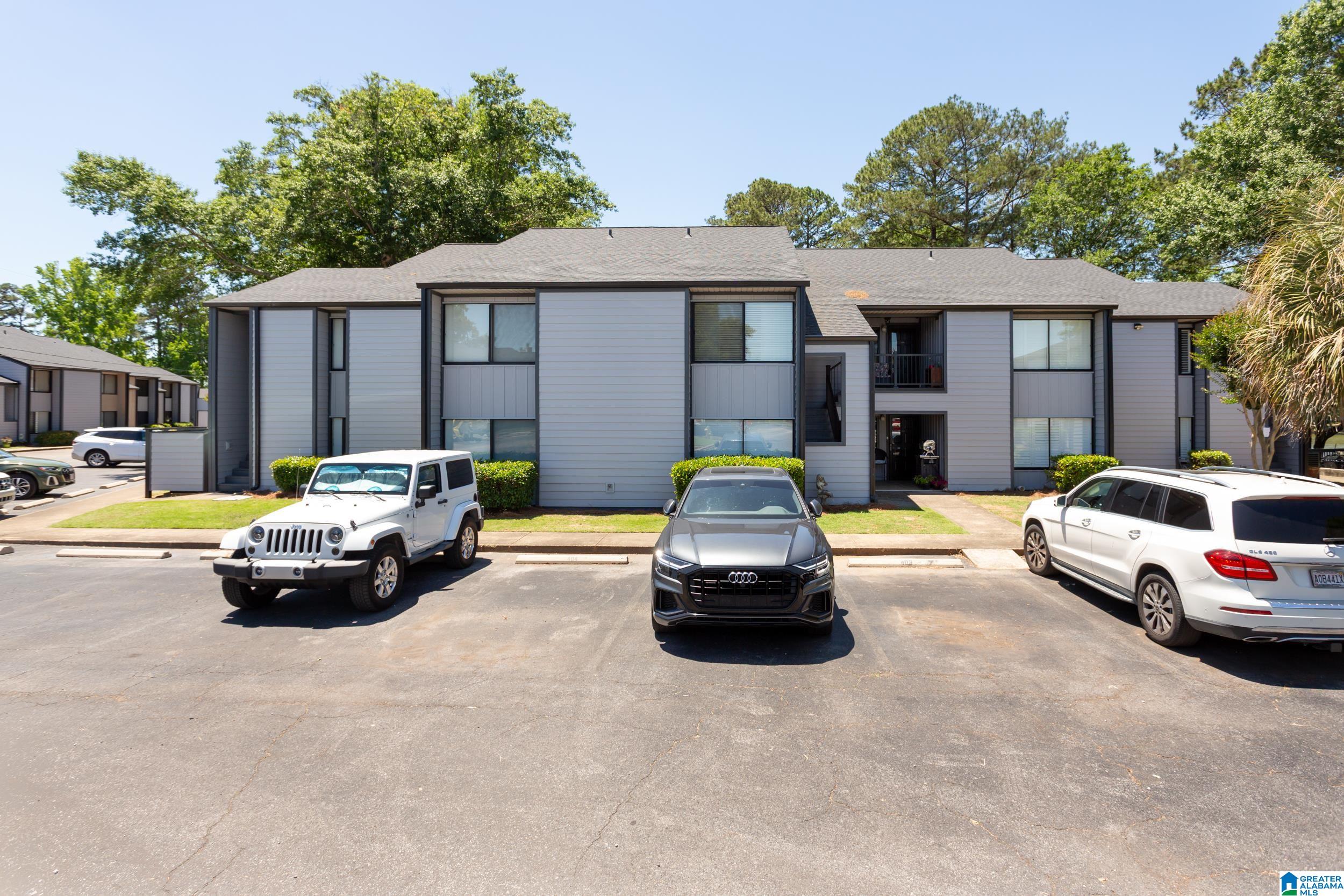 Homes for sale in Riverside, AL | 404 Paradise Isle #404, Riverside, AL 35135 | MLS# 21453102