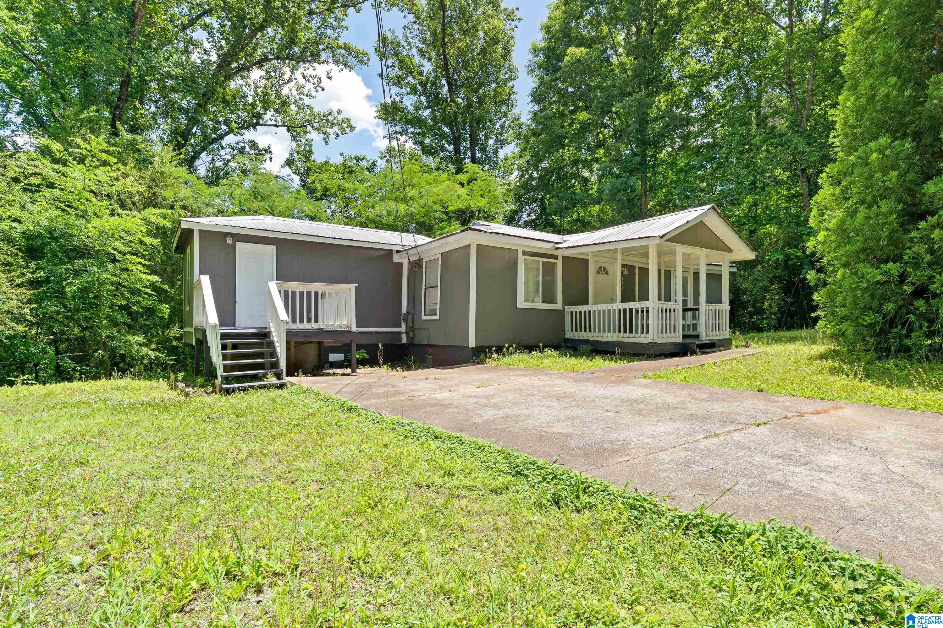 1st image of 779 11th Avenue Se, Graysville, AL 35073 | MLS# 21453223