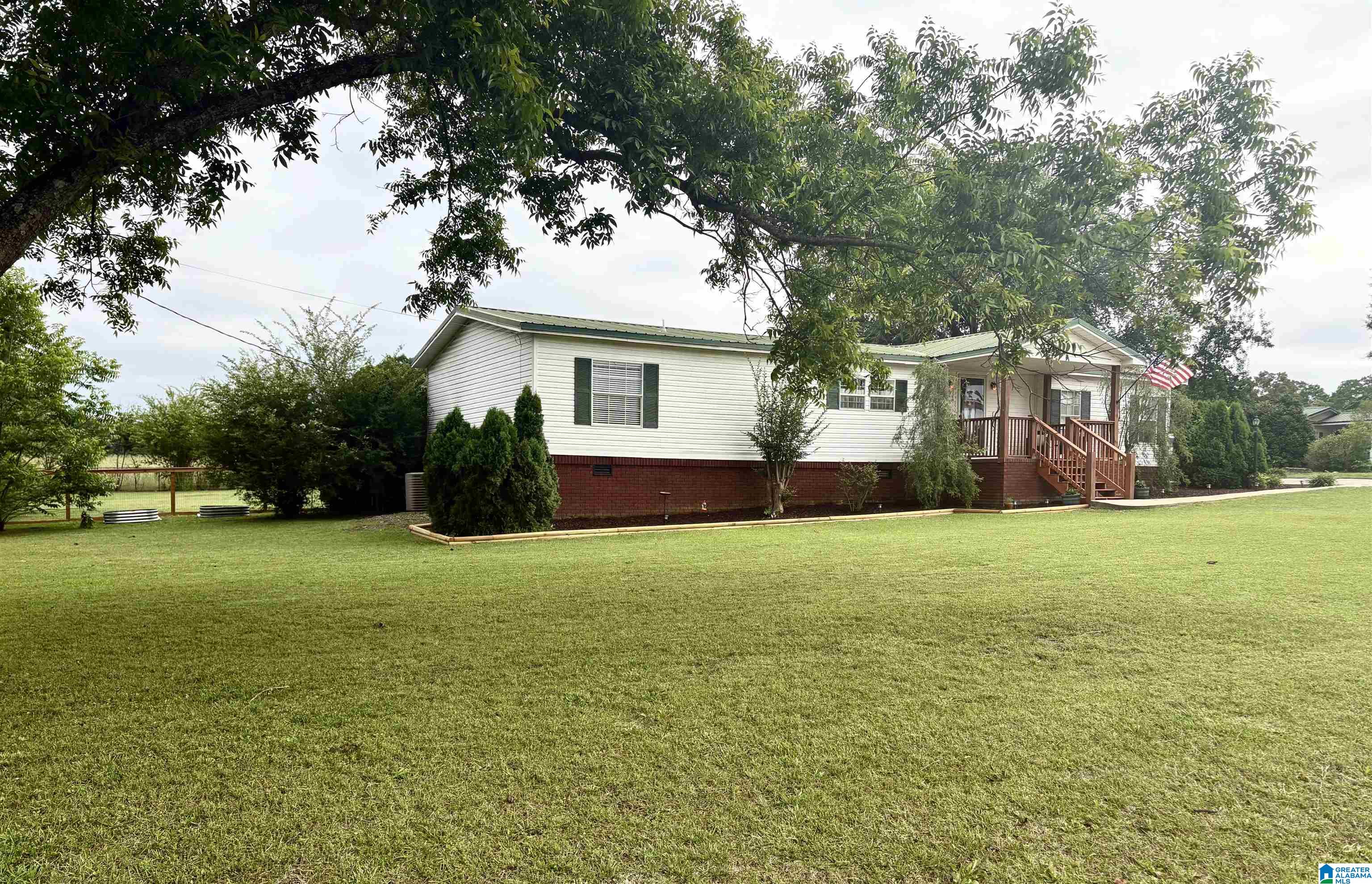 Homes for sale in Jemison, AL | 169 Guy Street, Jemison, AL 35085 | MLS# 21453224