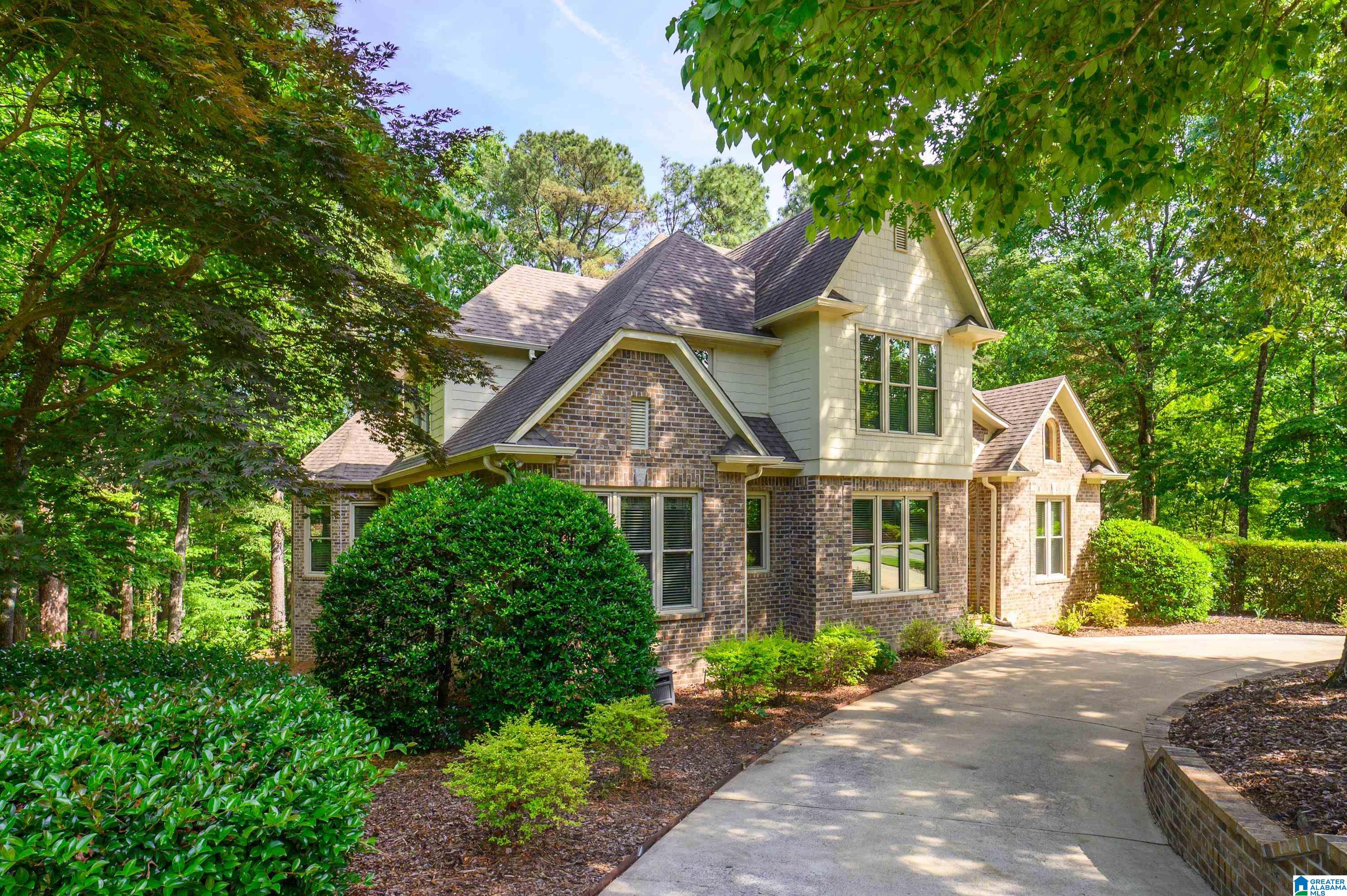 2nd image of 123 N Lake Dr, Hoover, AL 35242 | MLS# 21453272