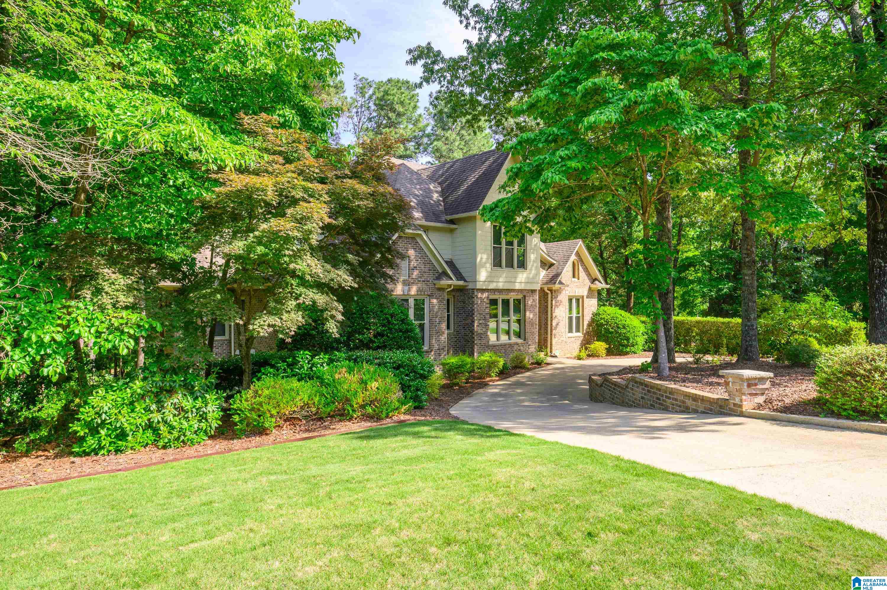 3rd image of 123 N Lake Dr, Hoover, AL 35242 | MLS# 21453272