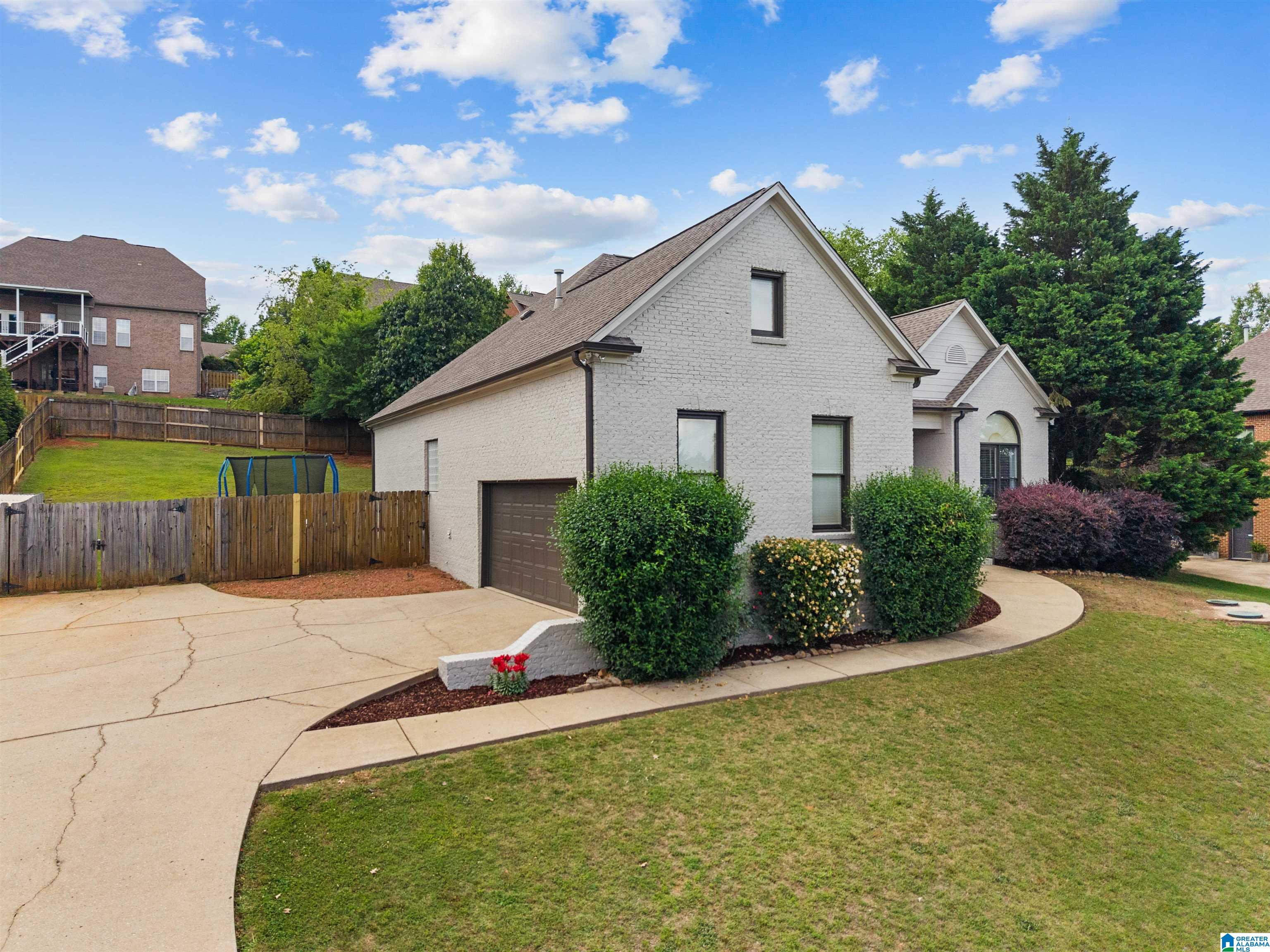 Homes for sale in Trussville, AL | 8516 Highlands Trace, Trussville, AL 35173 | MLS# 21453341