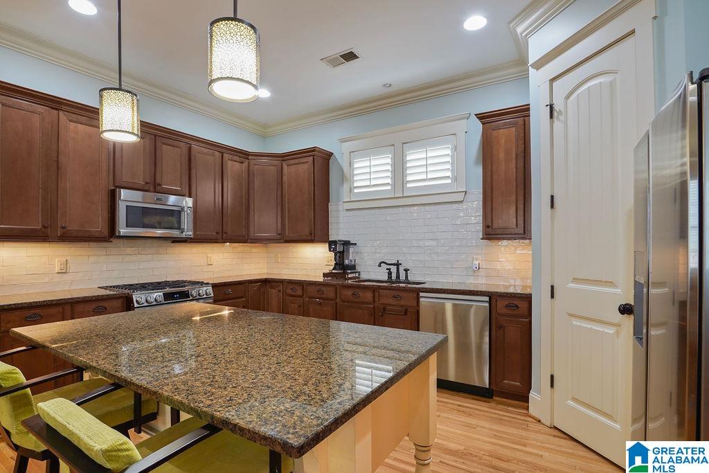 5th image of 652 Preserve Way, Hoover, AL 35226 | MLS# 21453402