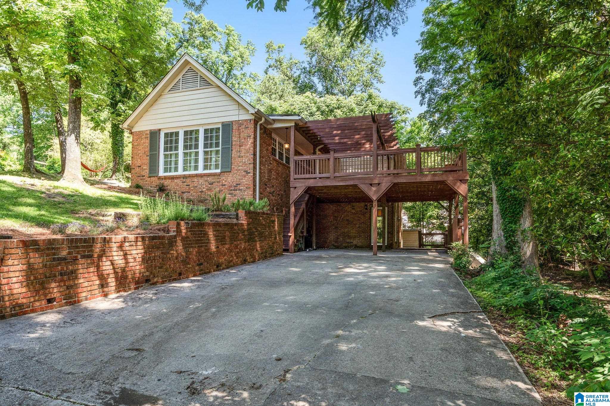 Homes for sale in Mountain Brk, AL | 3624 Kingshill Road, Mountain Brk, AL 35223 | MLS# 21453412