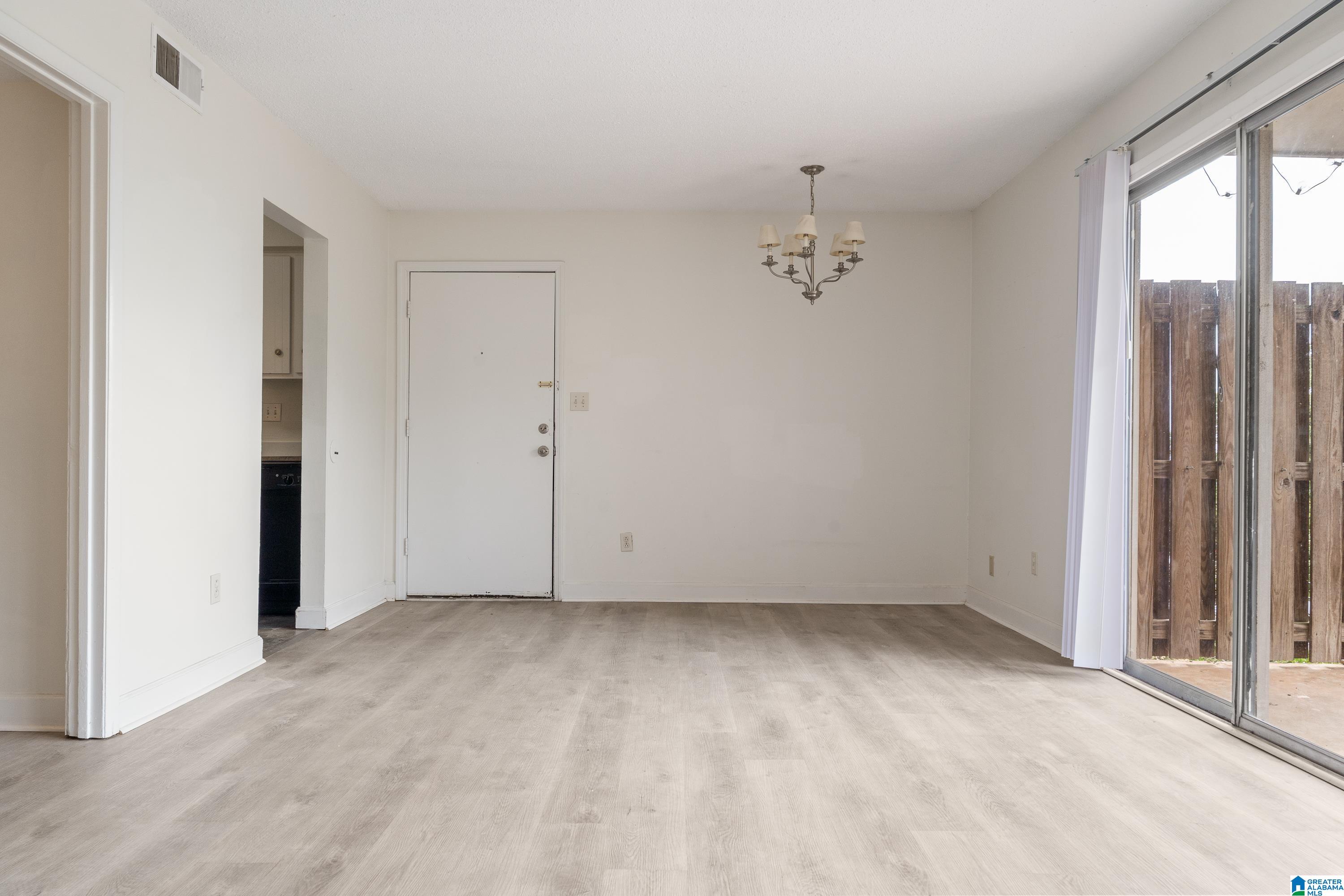 1st image of 2409 Arlington Crescent #D, Birmingham, AL 35205 | MLS# 21453419