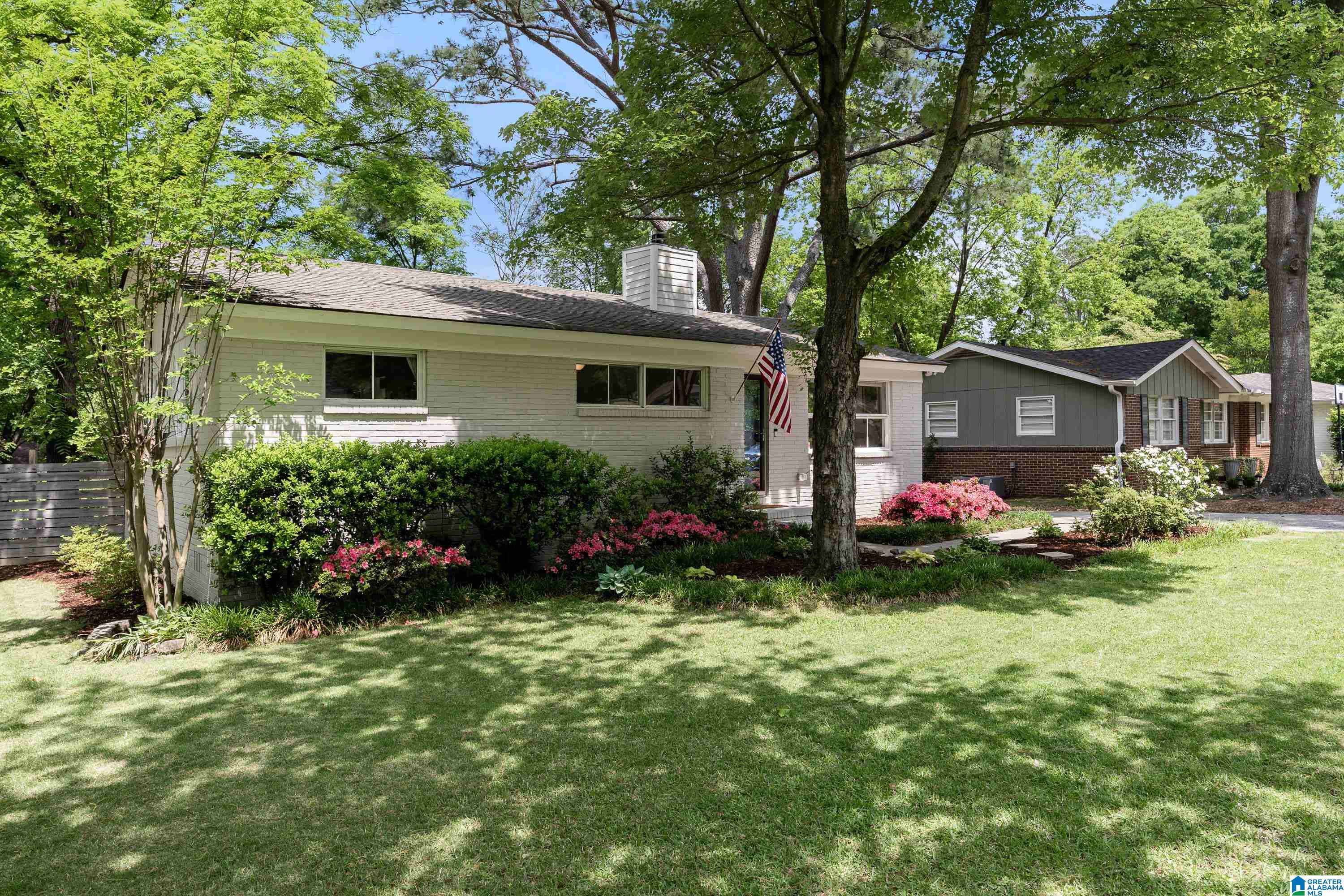 Homes for sale in Homewood, AL | 320 Willow Bend Road, Homewood, AL 35209 | MLS# 21453423