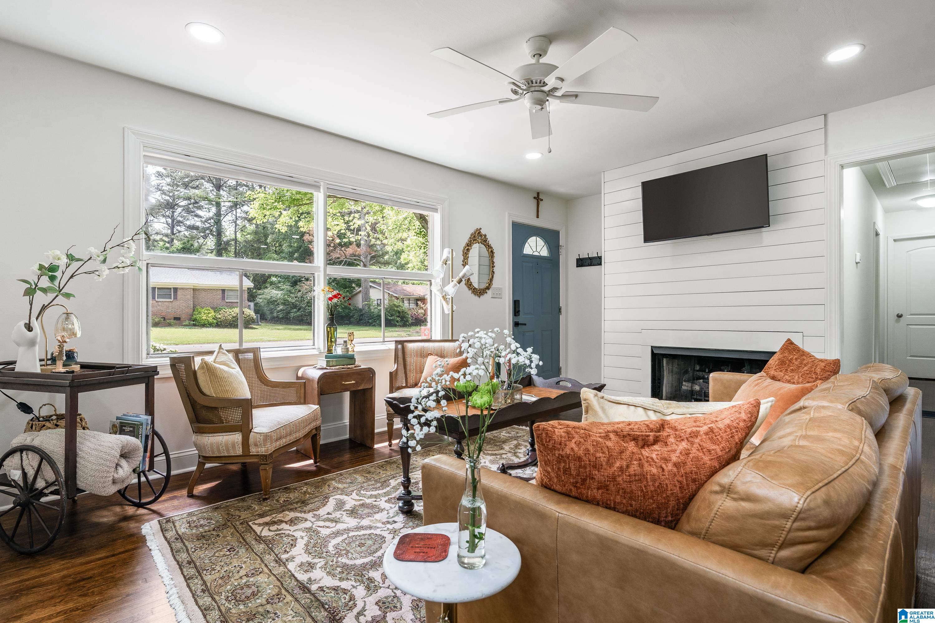 Homes for sale in Homewood, AL | 320 Willow Bend Road, Homewood, AL 35209 | MLS# 21453423